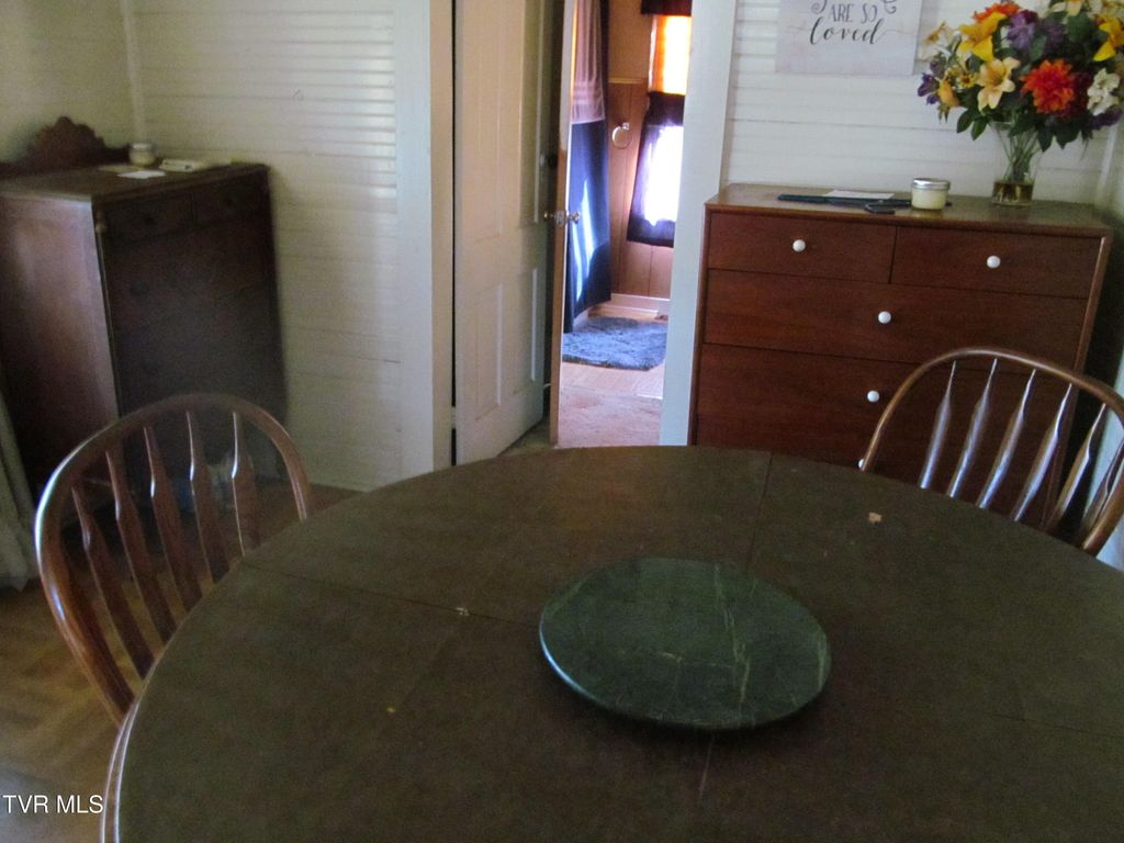 Photo of 90 Lake Meadow Drive, Gray, TN 37615 (MLS # 9990245)