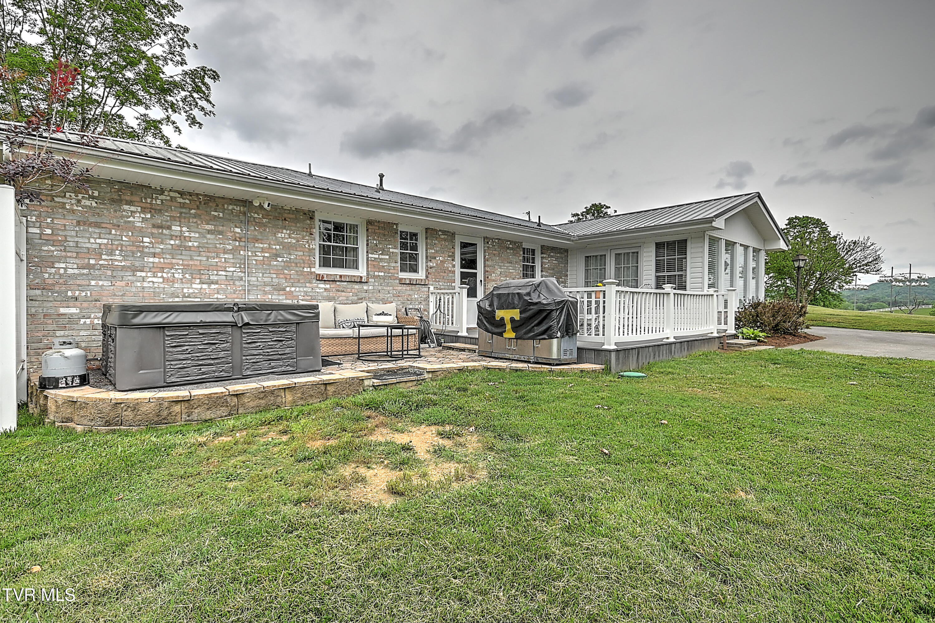 131 Circle Drive, Surgoinsville, Tennessee image 37