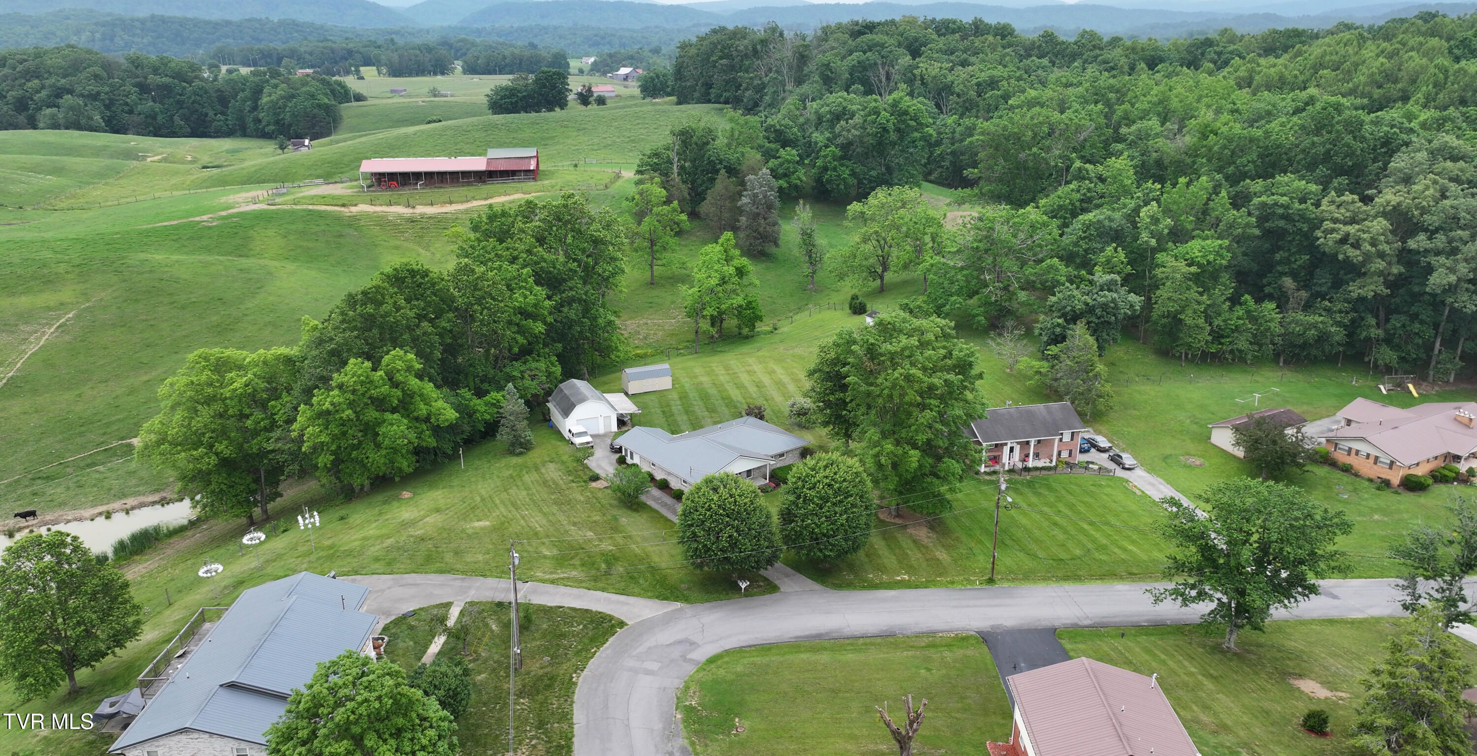 131 Circle Drive, Surgoinsville, Tennessee image 50