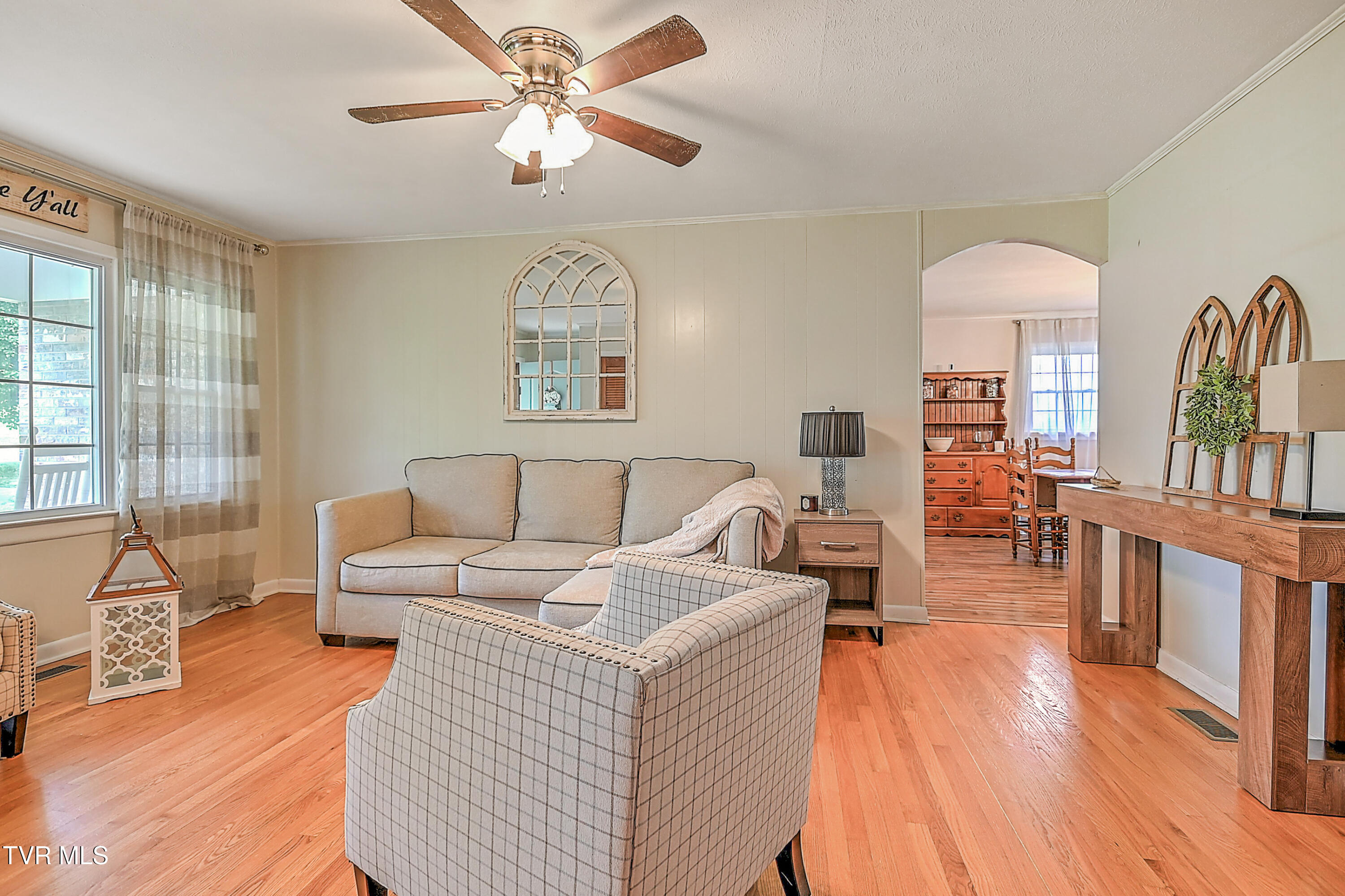 131 Circle Drive, Surgoinsville, Tennessee image 6