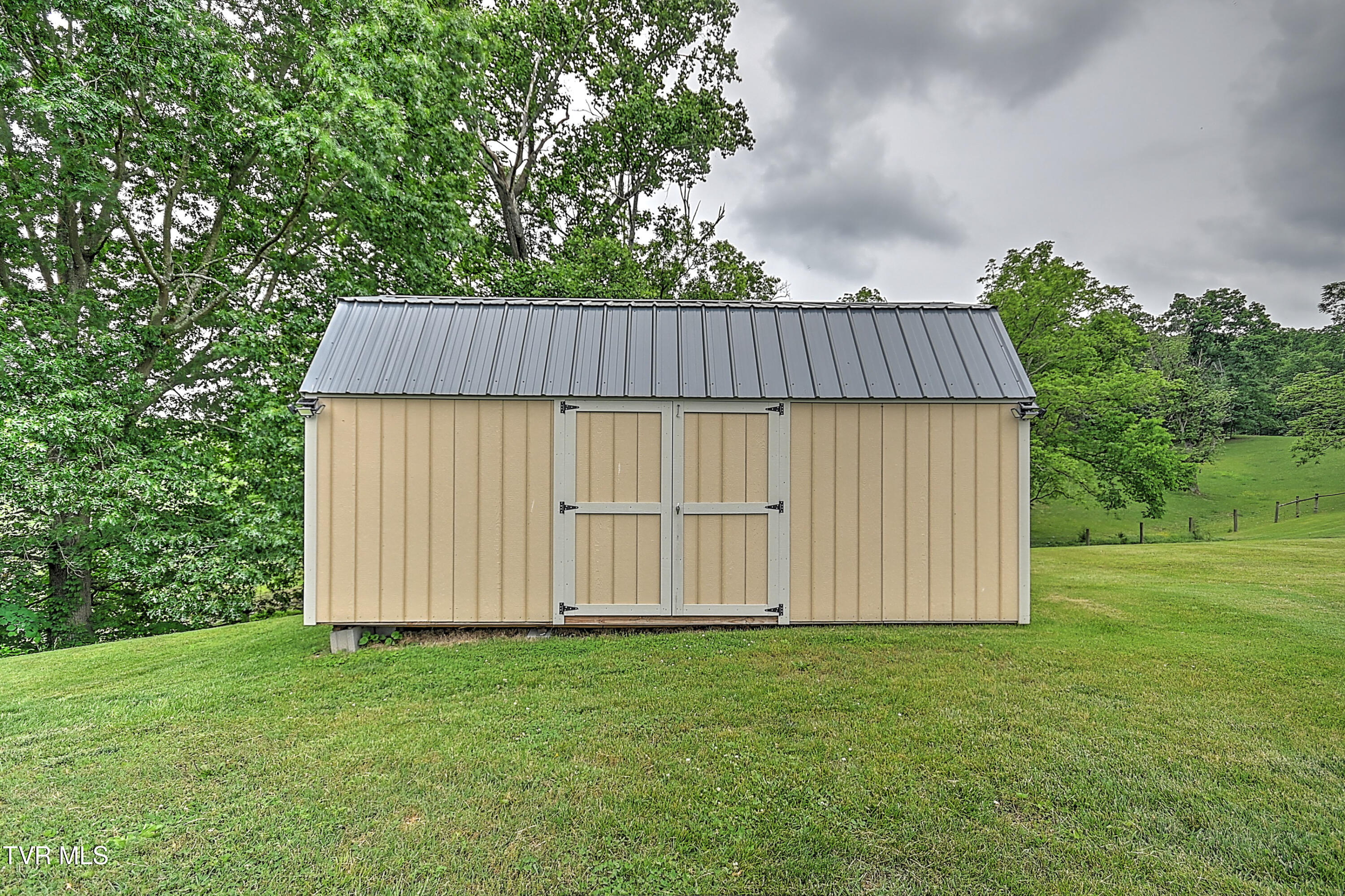 131 Circle Drive, Surgoinsville, Tennessee image 45