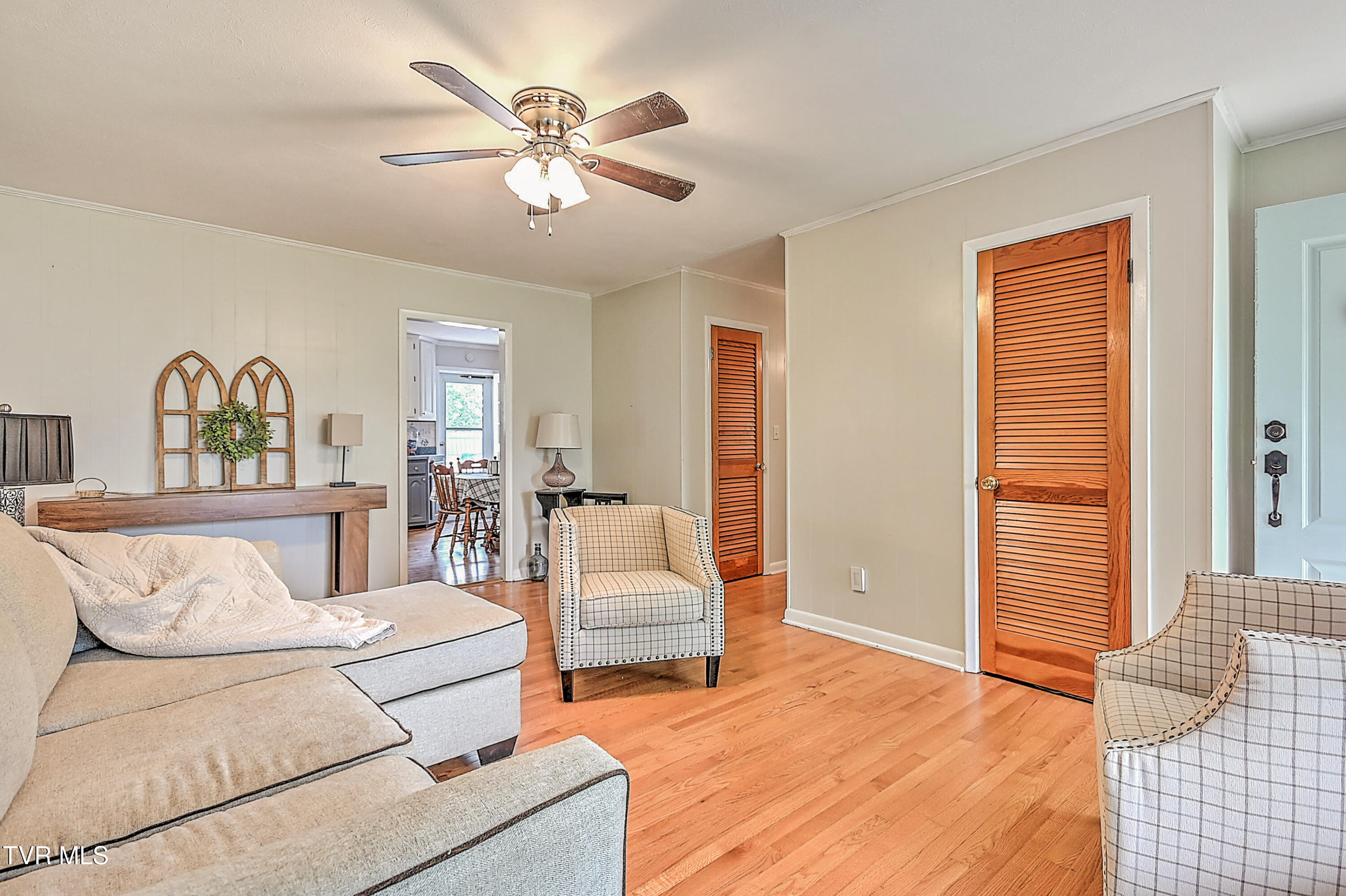 131 Circle Drive, Surgoinsville, Tennessee image 4