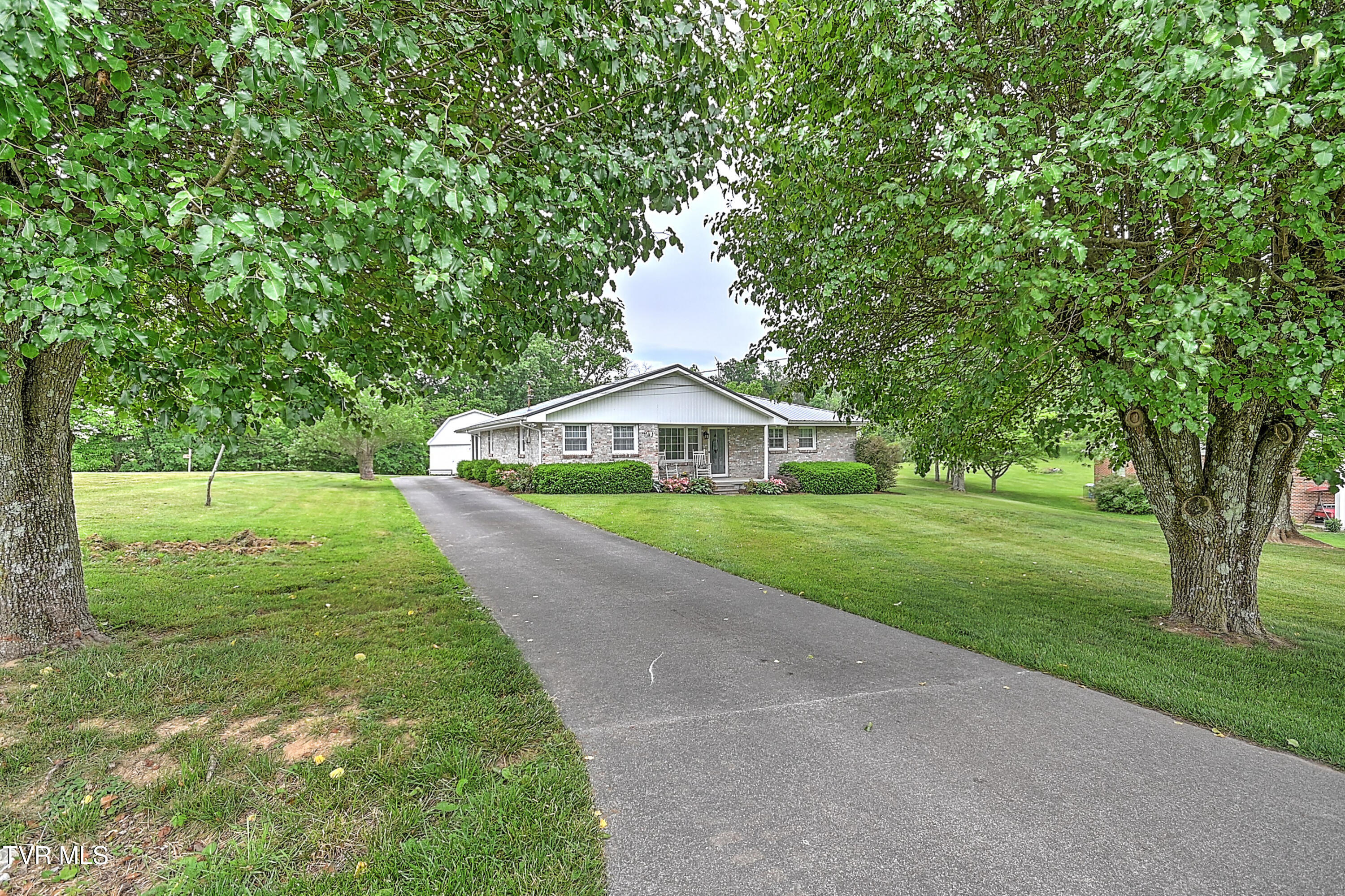 131 Circle Drive, Surgoinsville, Tennessee image 47