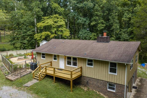 Photo of 512 Dalewood Road, Johnson City, TN 37601 (MLS # 10000747)