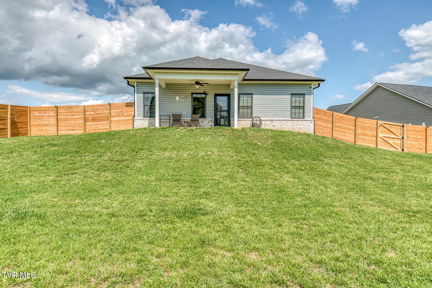 1447 Lemongrass Drive, Jonesborough, Tennessee image 33