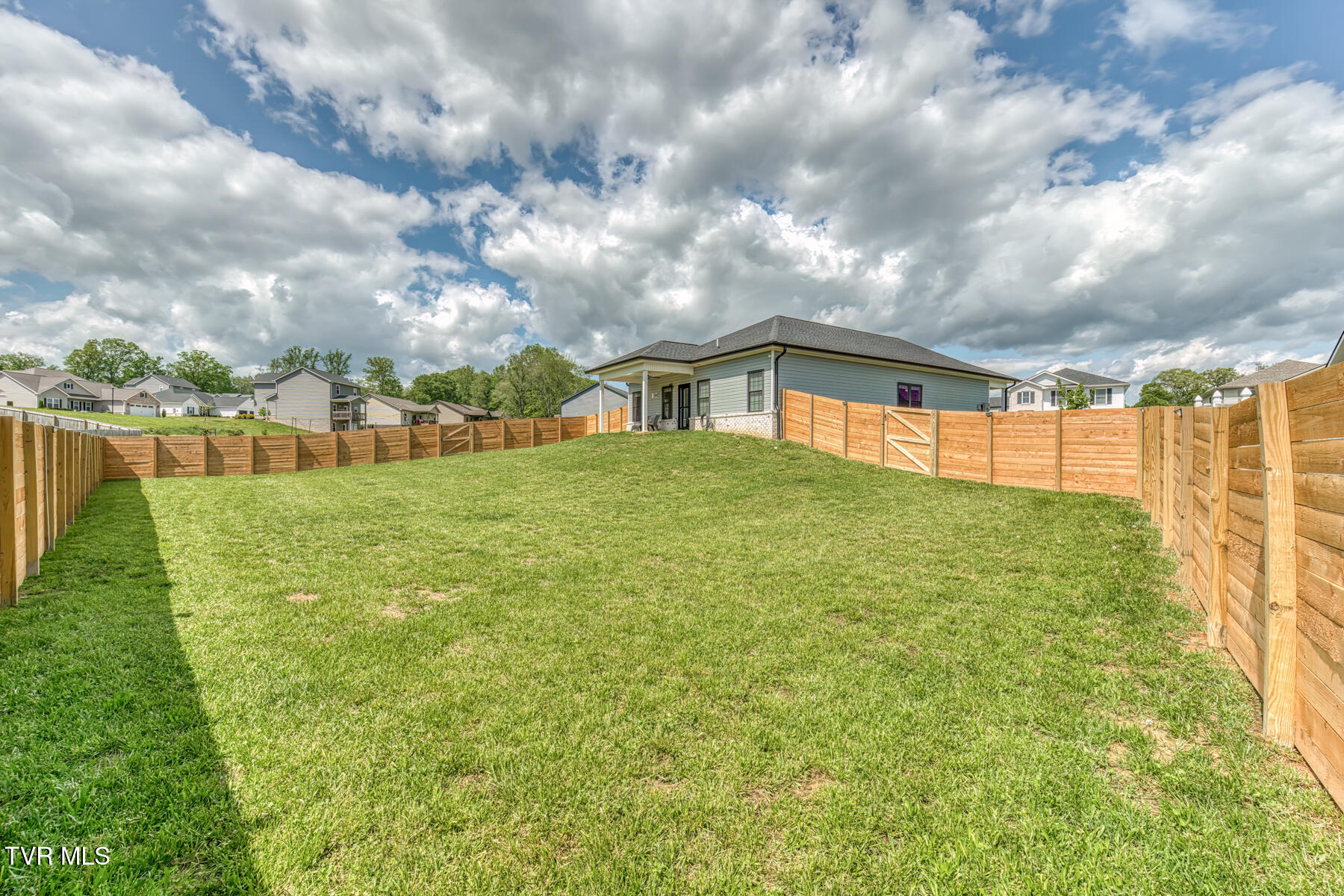 1447 Lemongrass Drive, Jonesborough, Tennessee image 34