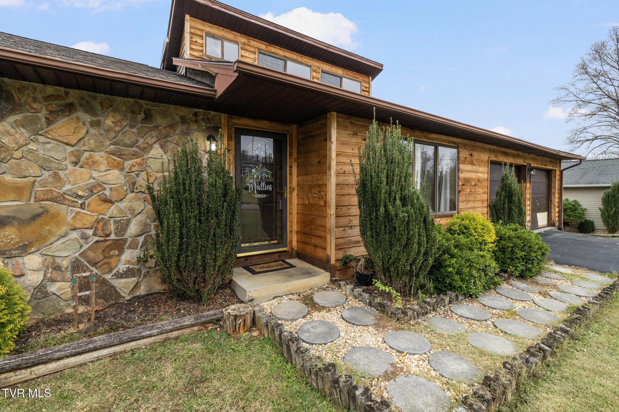 416 Crestfield Drive, Bristol, Tennessee image 5