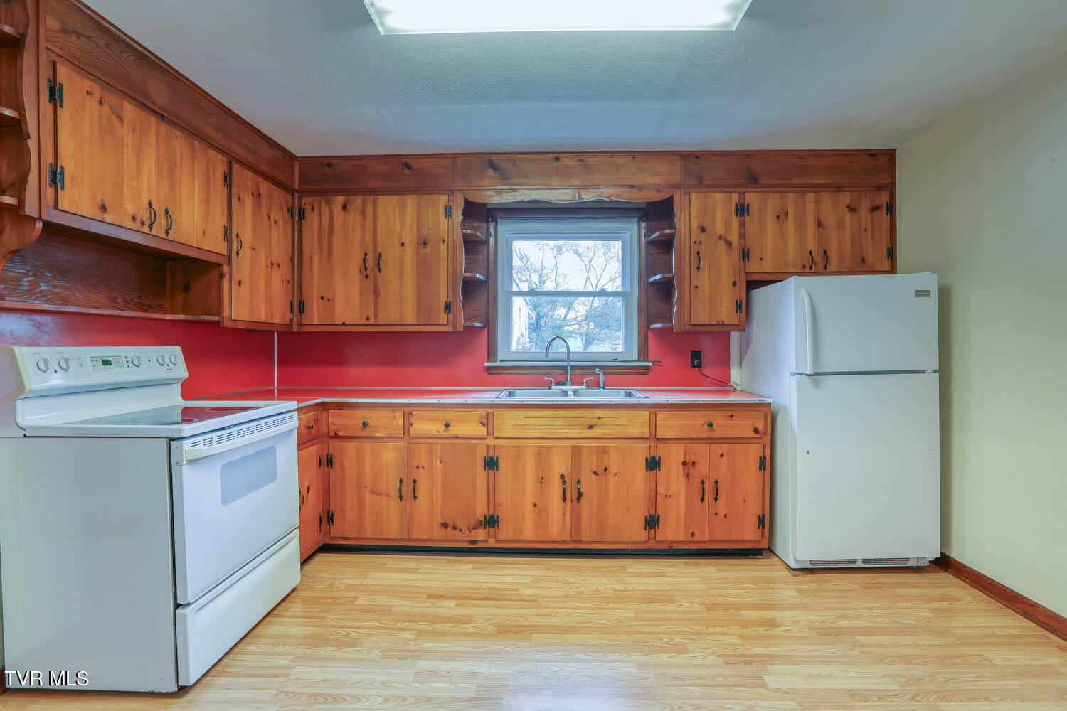 2114 Main Street, Surgoinsville, Tennessee image 34