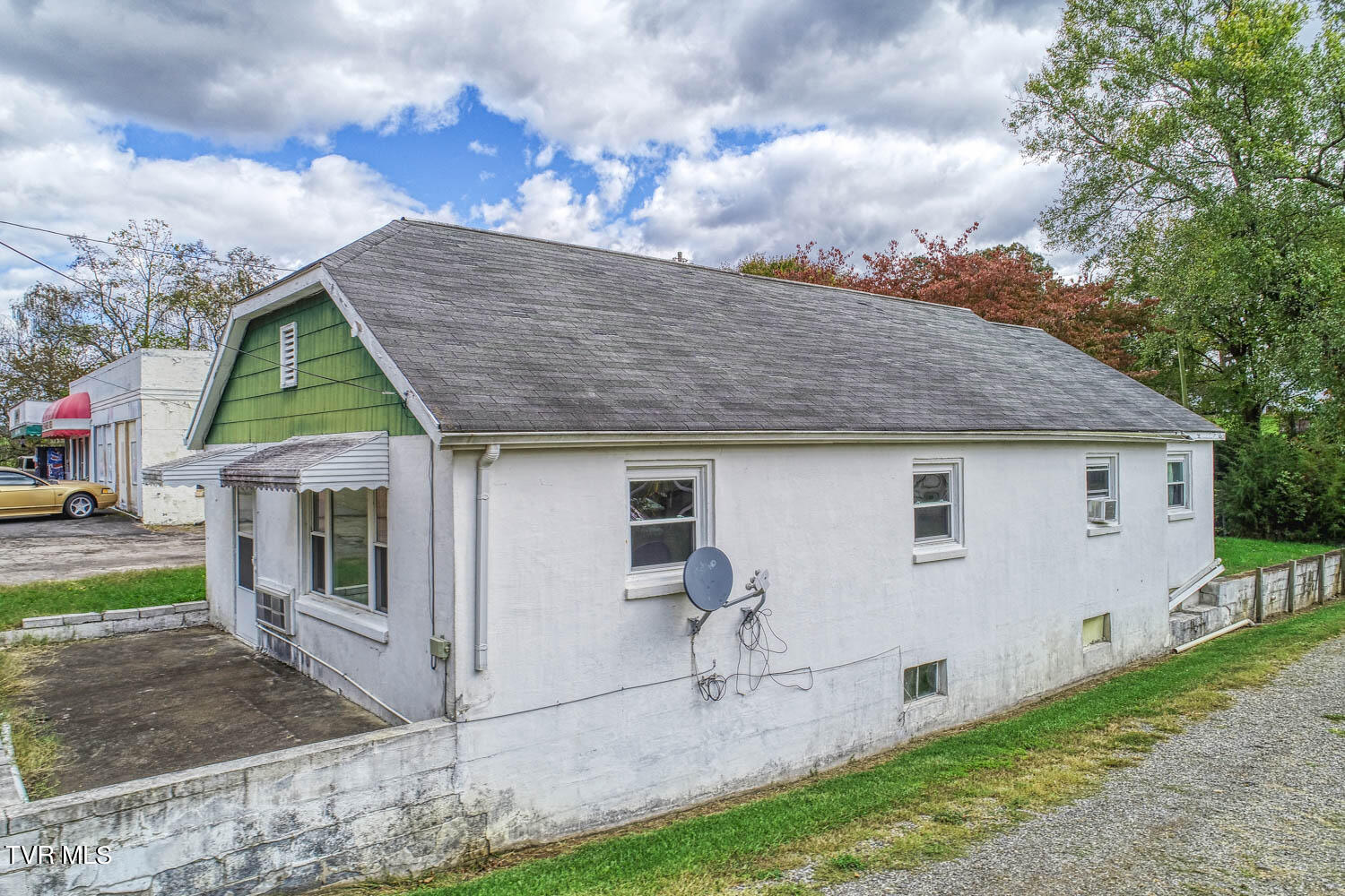 2114 Main Street, Surgoinsville, Tennessee image 13