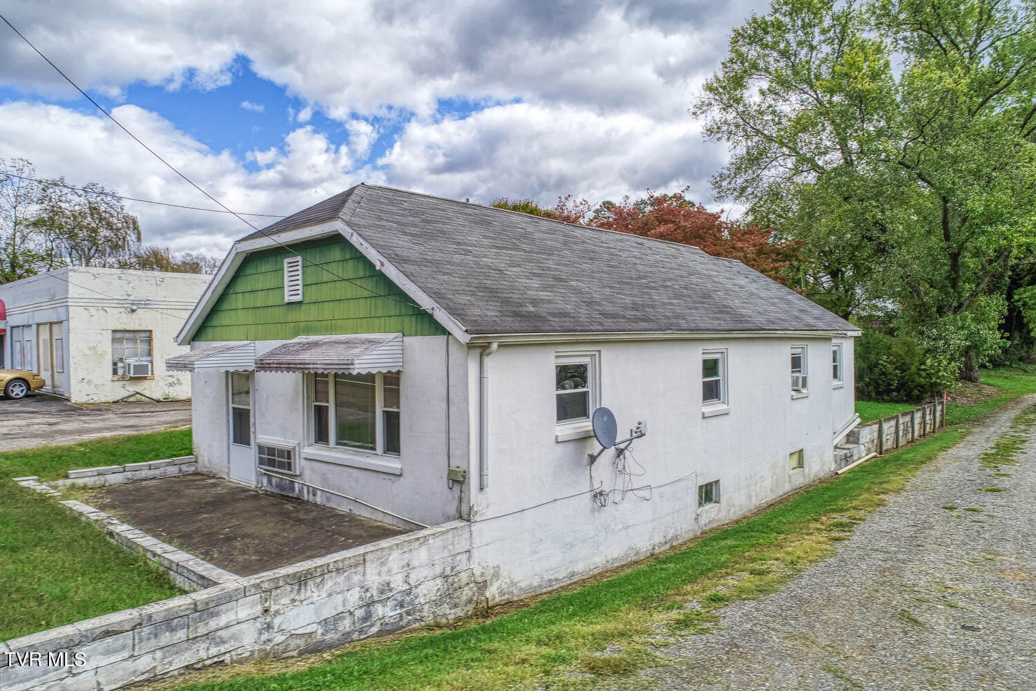2114 Main Street, Surgoinsville, Tennessee image 12