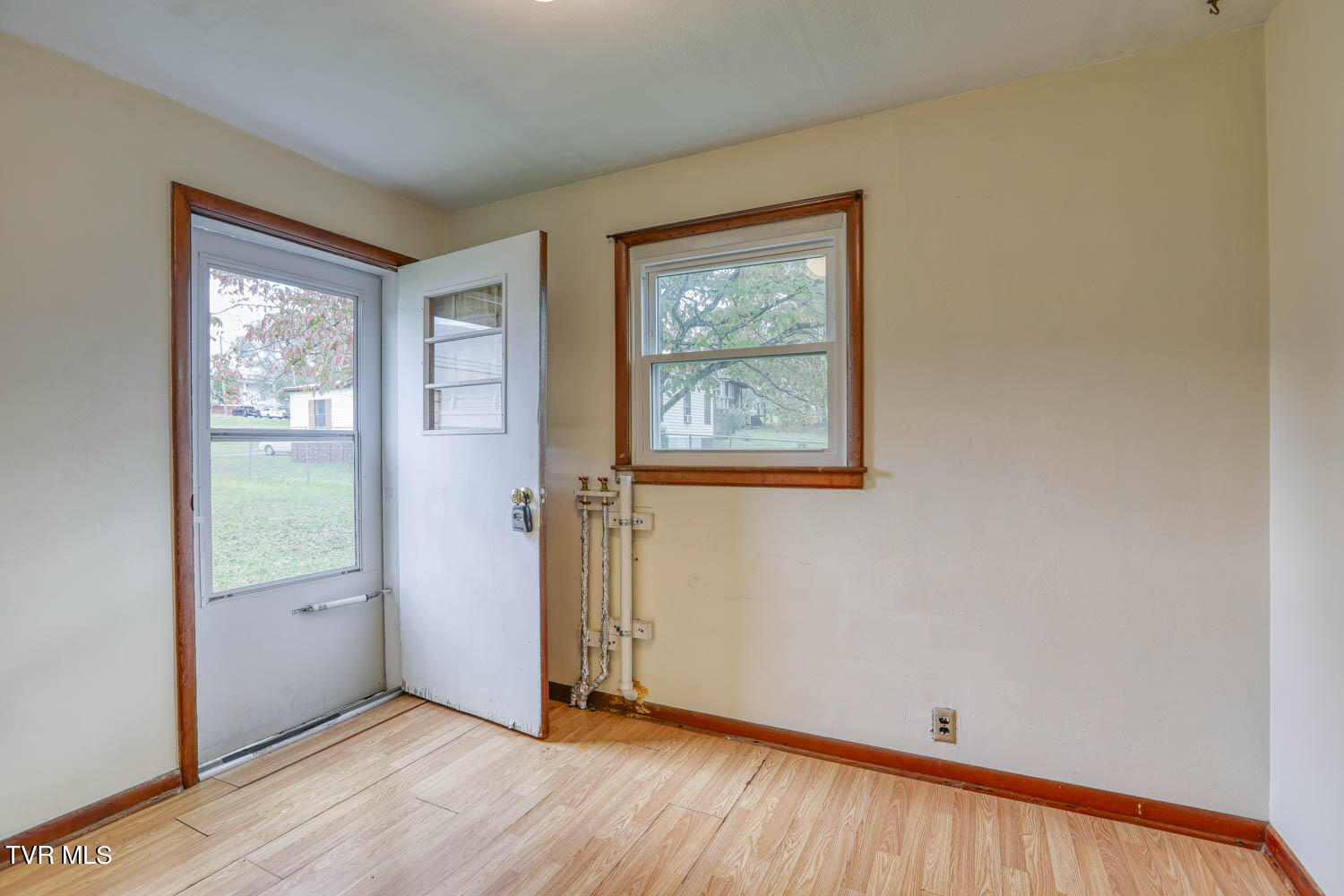 2114 Main Street, Surgoinsville, Tennessee image 39