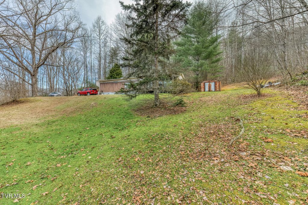 Photo of 902 R D Campbell Road, Butler, TN 37640 (MLS # 9989501)