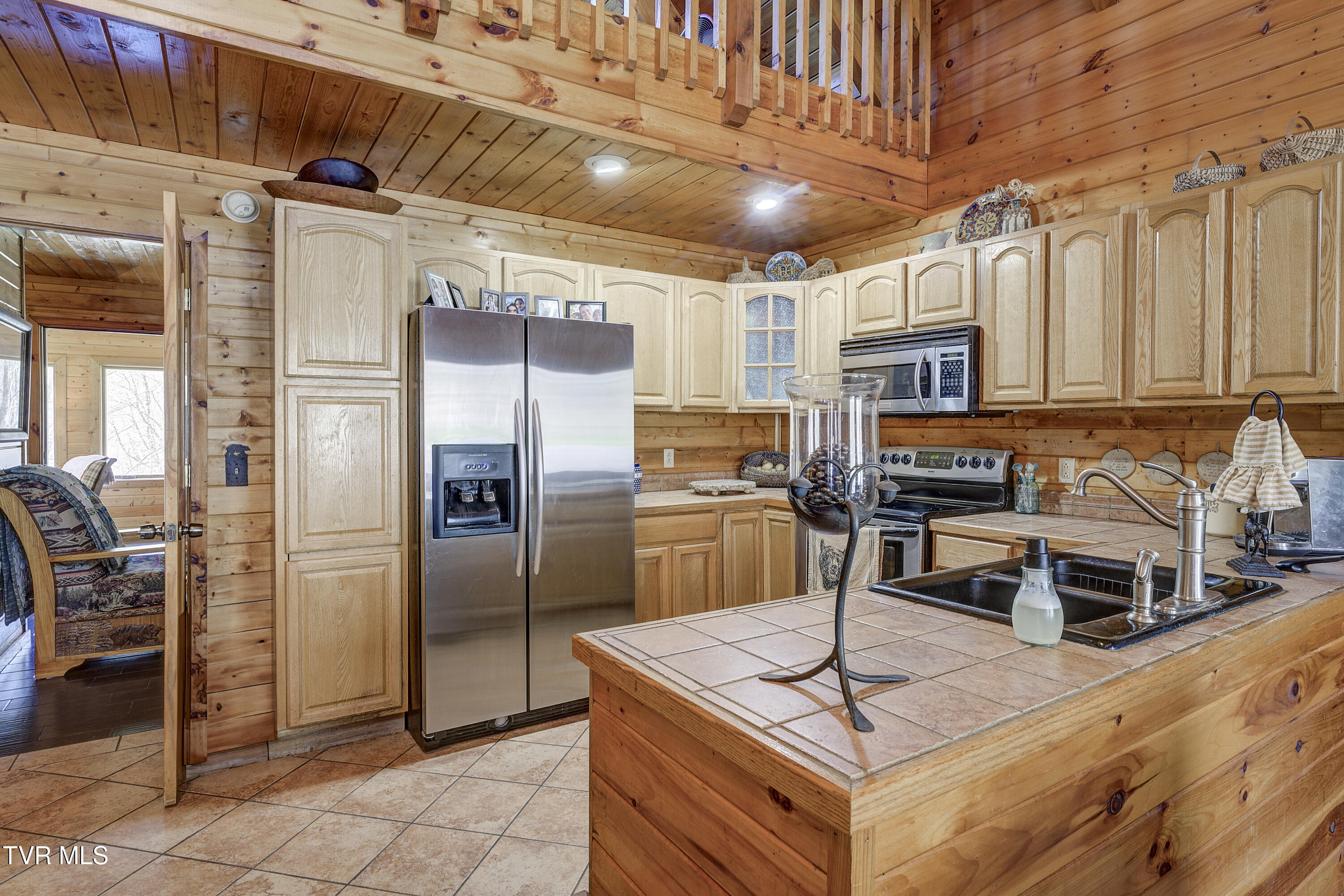 223 Black Bear Ridge, Roan Mountain, Tennessee image 8