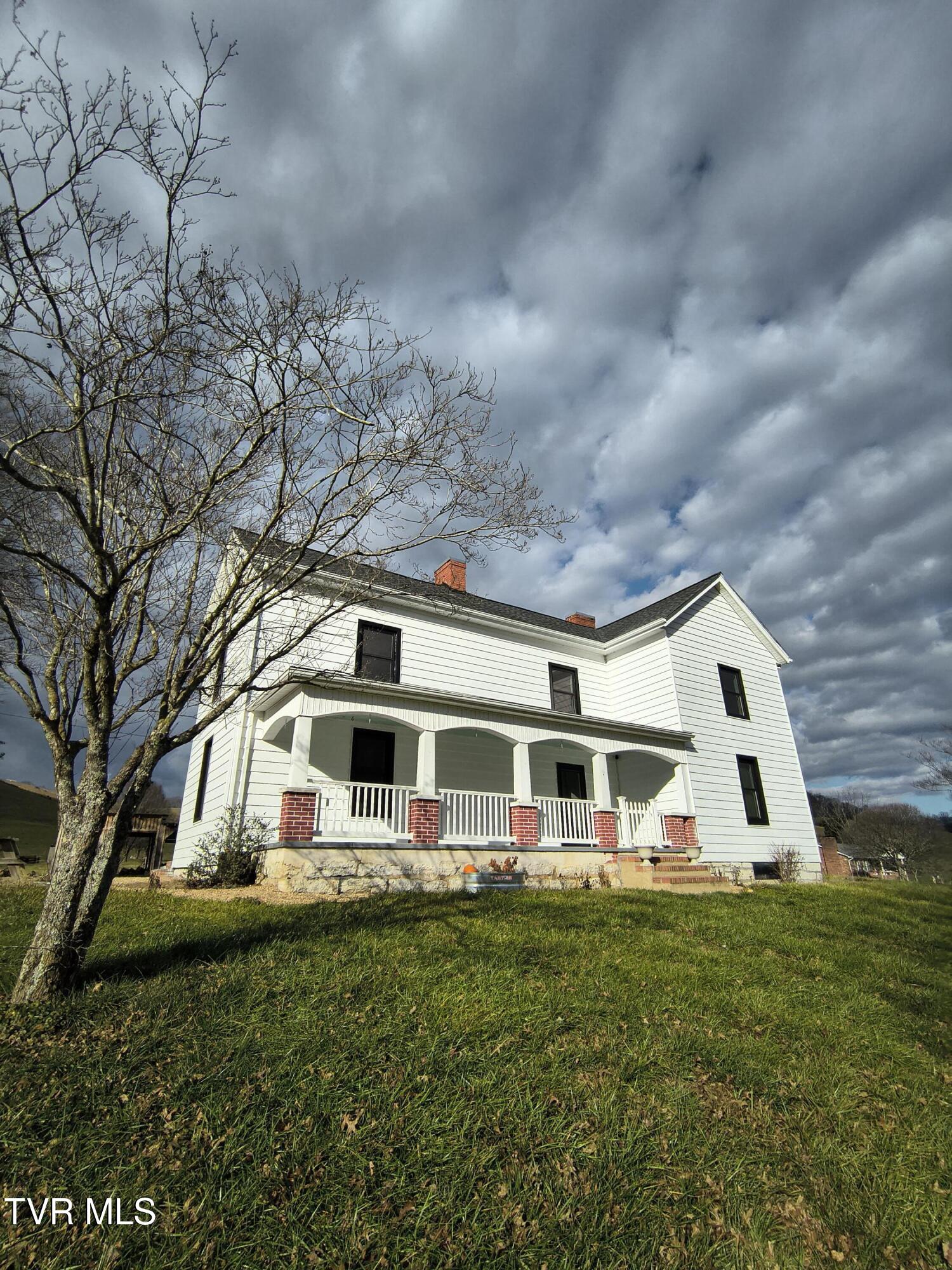 7629 Big Moccasin Road, Nickelsville, Virginia image 1