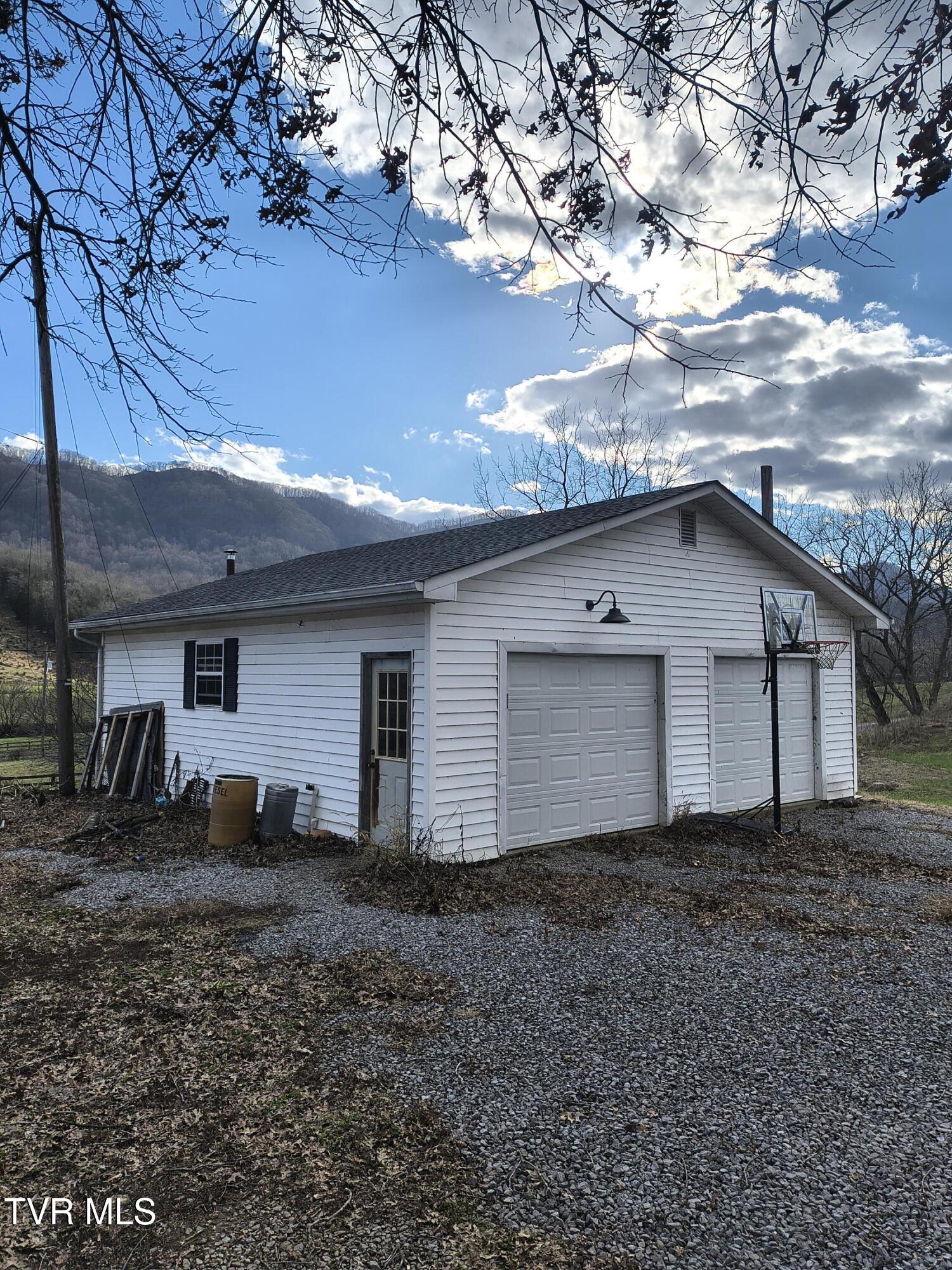 7629 Big Moccasin Road, Nickelsville, Virginia image 25