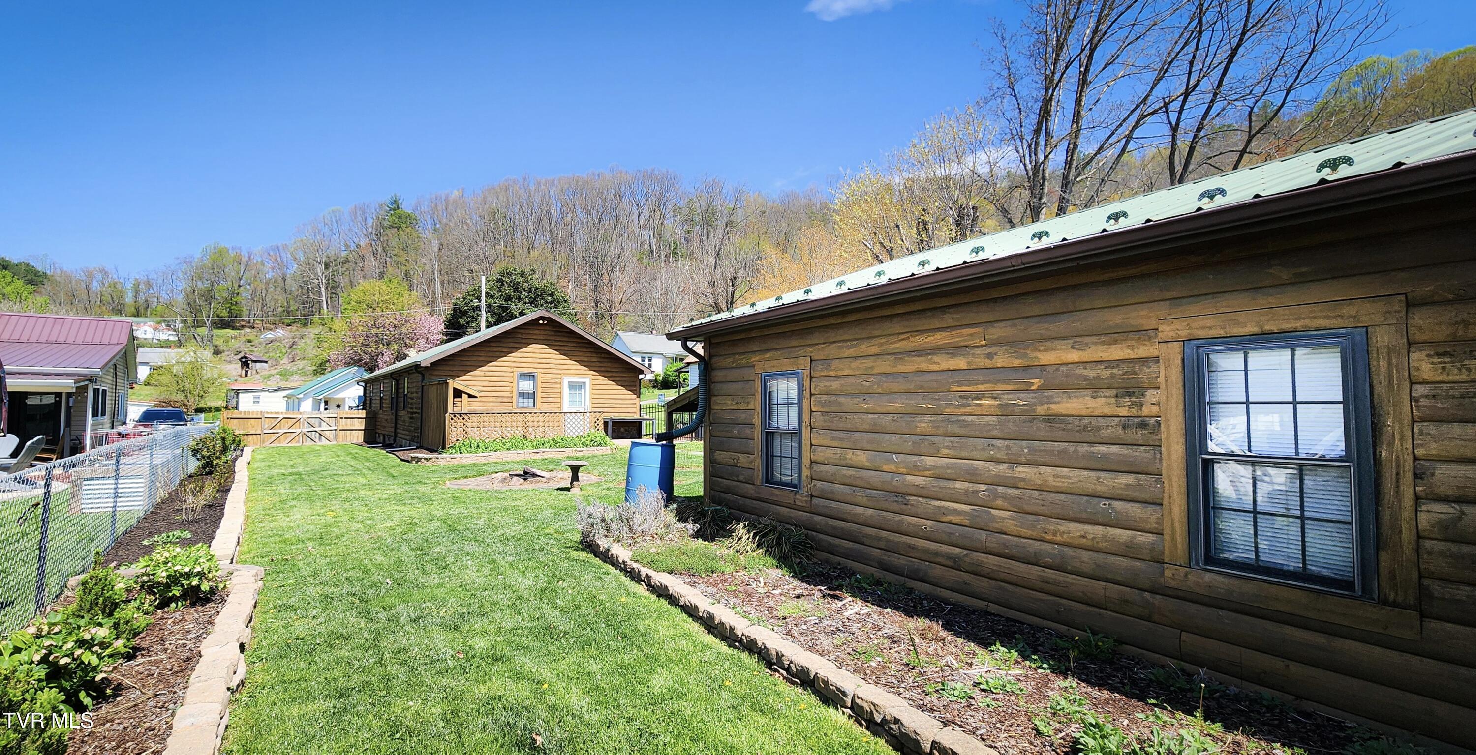 706 2nd Street, Damascus, Virginia image 16