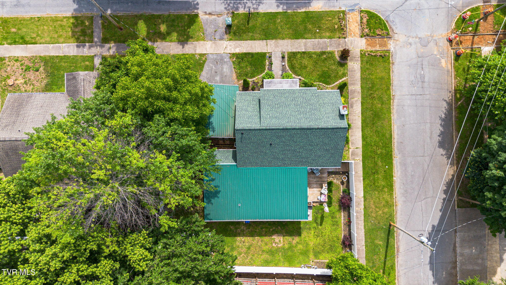 311 Roan Street, Elizabethton, Tennessee image 40