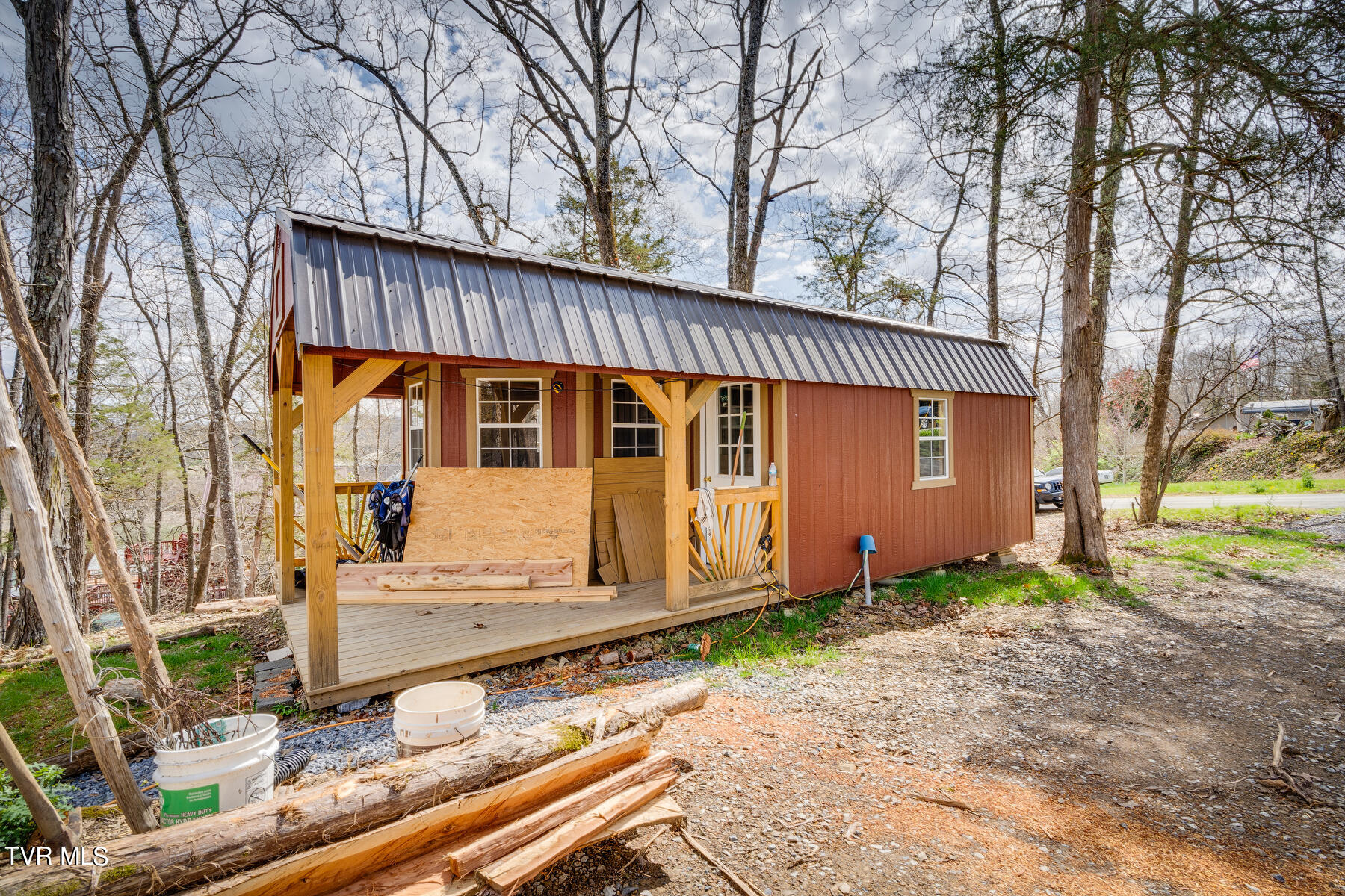 141 H R King Road, Johnson City, Tennessee image 2