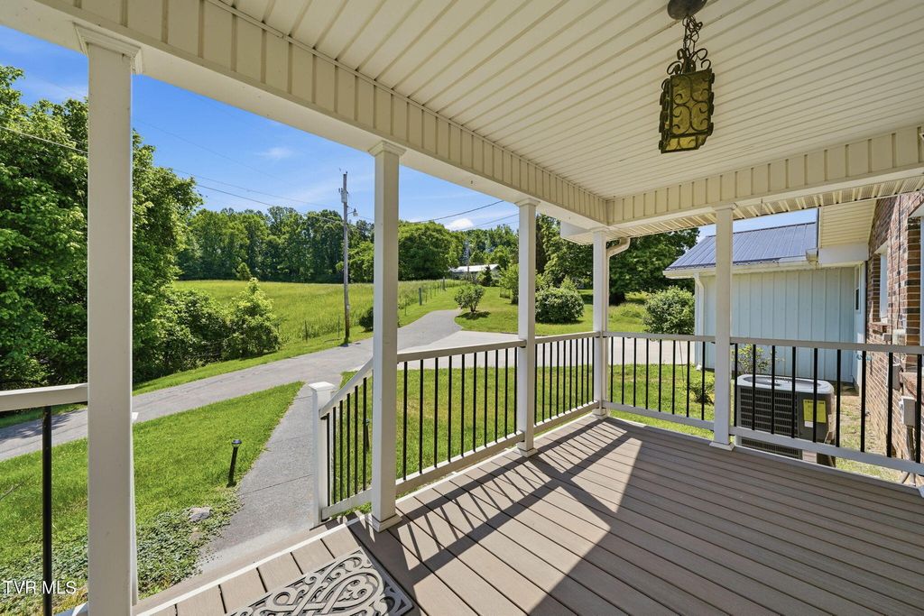 Photo of 3315 Market Street, Johnson City, TN 37604 (MLS # 9995687)