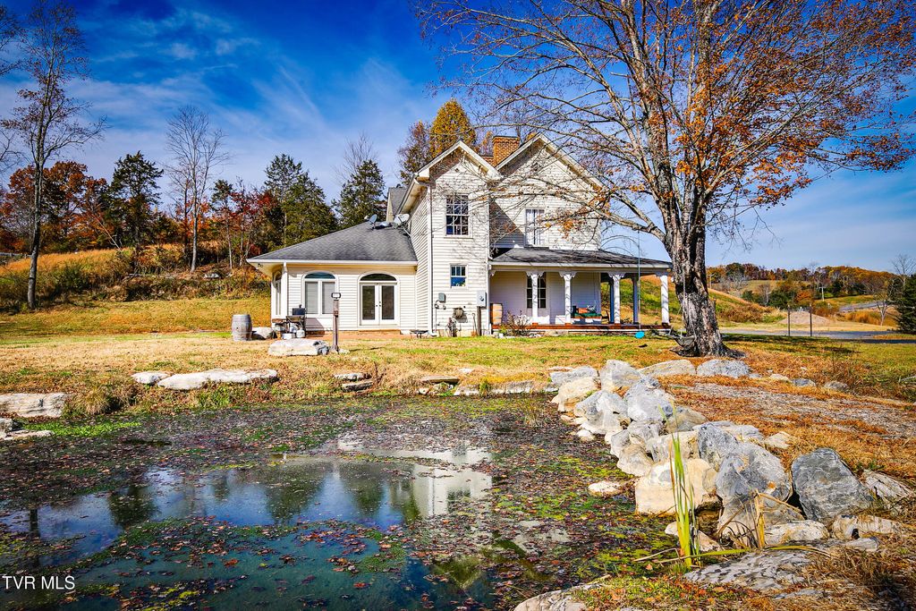 Photo of 18254 Providence Road, Abingdon, VA 24210 (MLS # 9988055)