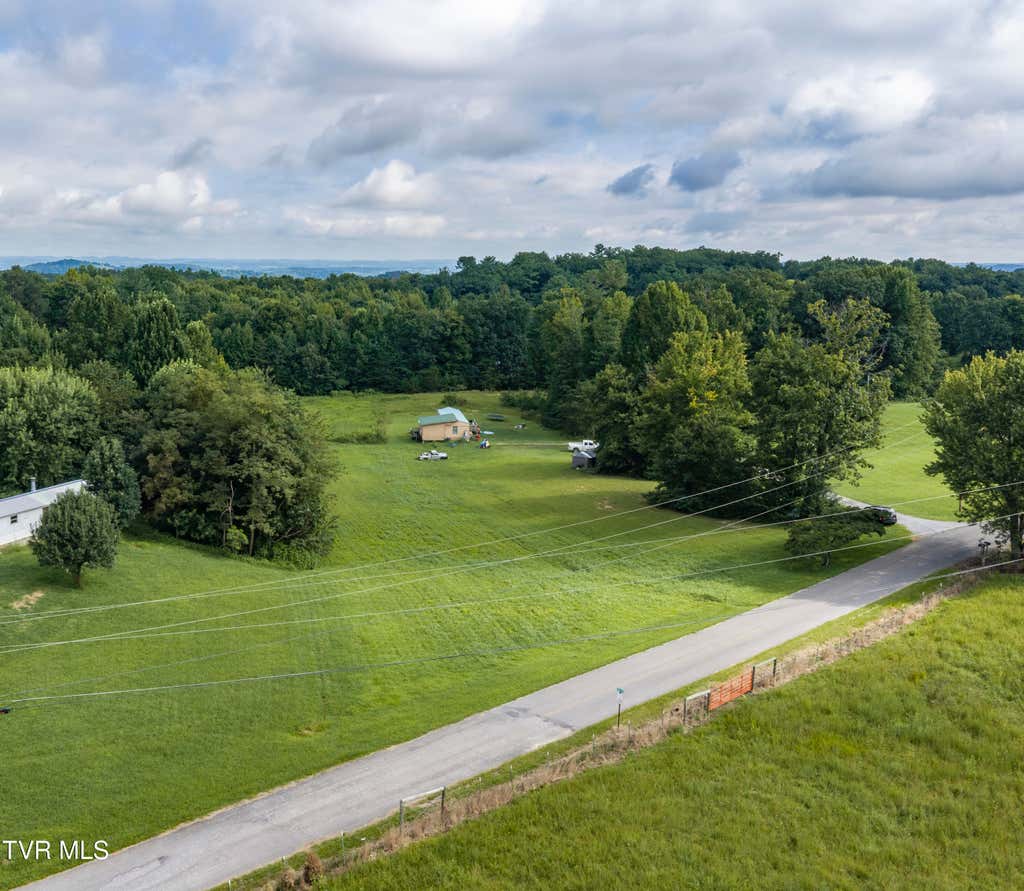 Photo of Tbd Horse Creek Road, Chuckey, TN 37641 (MLS # 9999956)