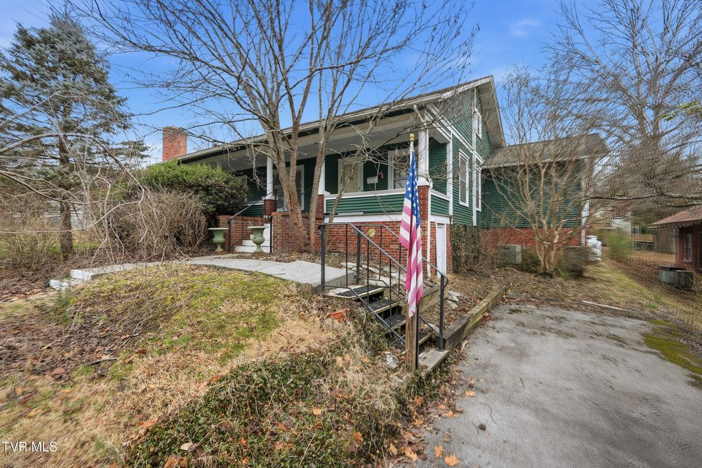 Photo of 113 2nd Street, Big Stone Gap, VA 24219 (MLS # 9991264)