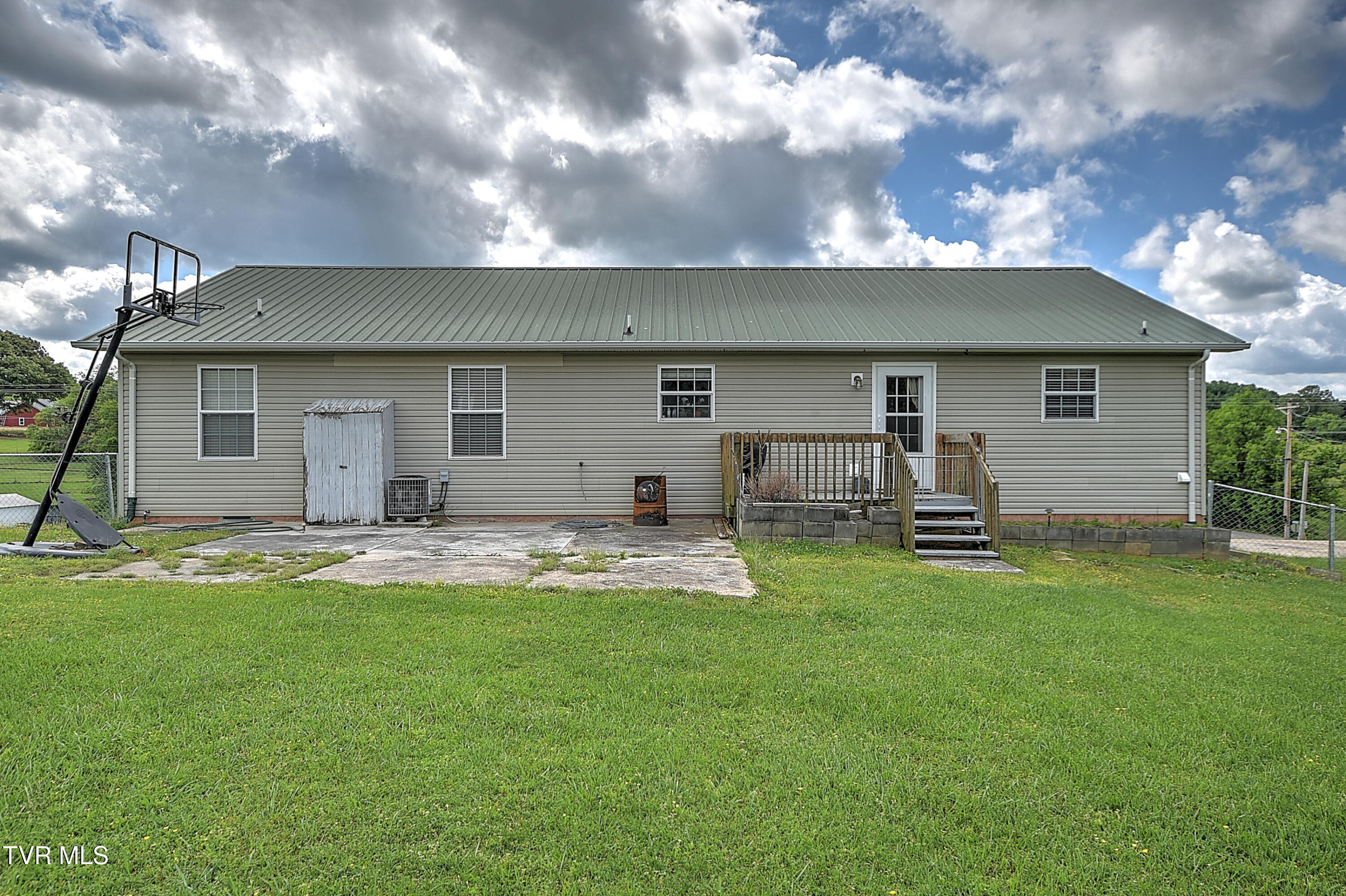 2814 Newport Highway, Greeneville, Tennessee image 22