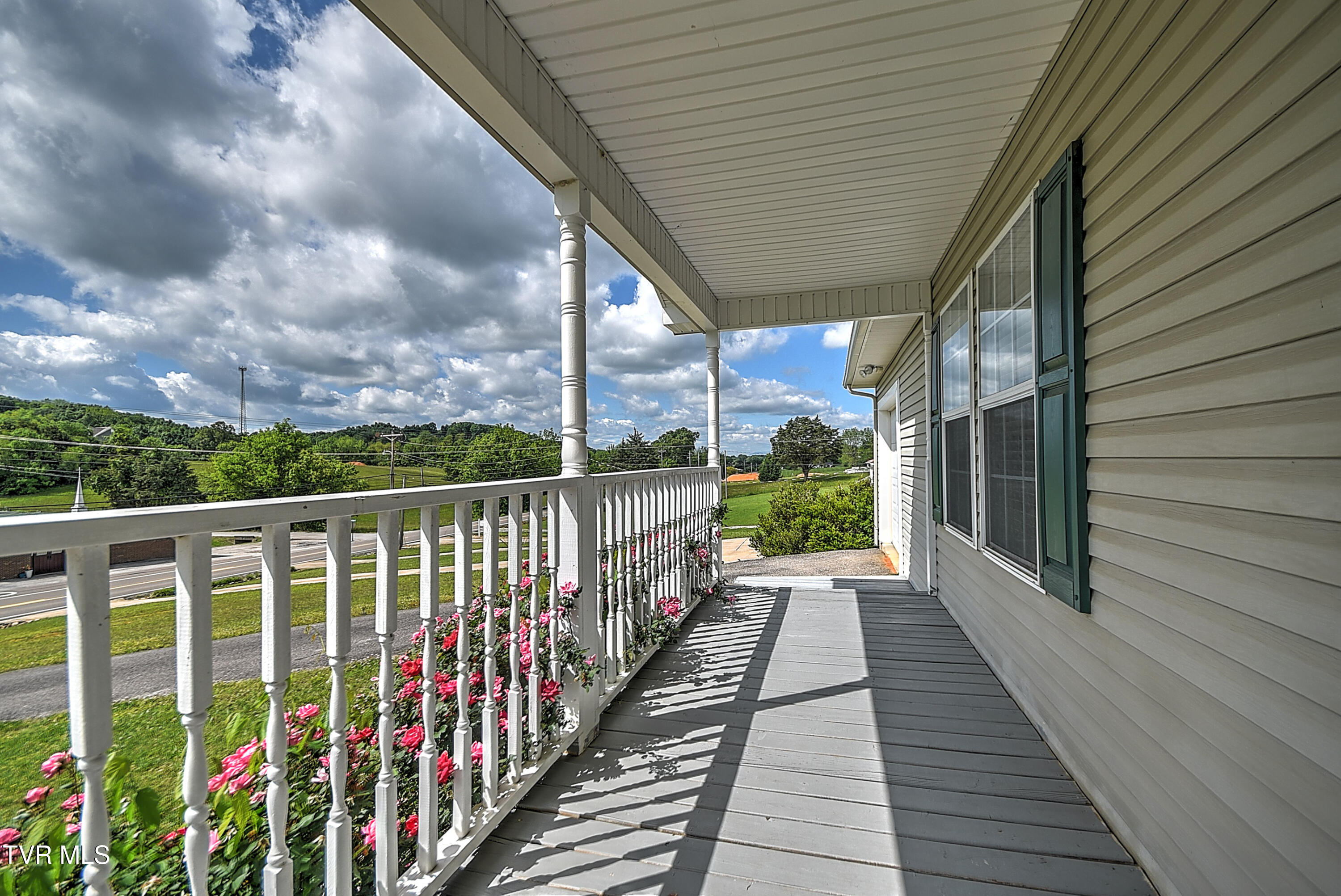 2814 Newport Highway, Greeneville, Tennessee image 2