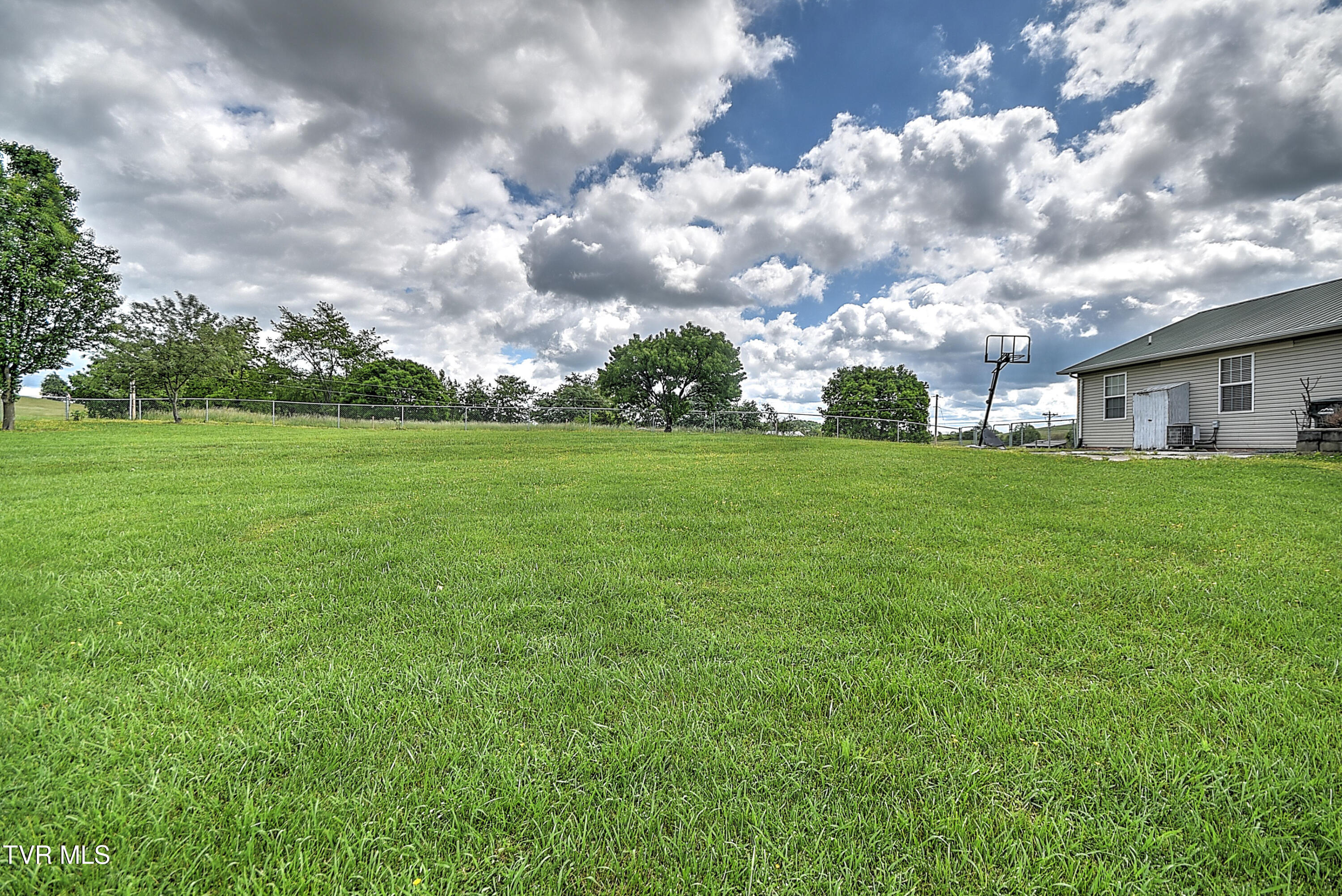 2814 Newport Highway, Greeneville, Tennessee image 26