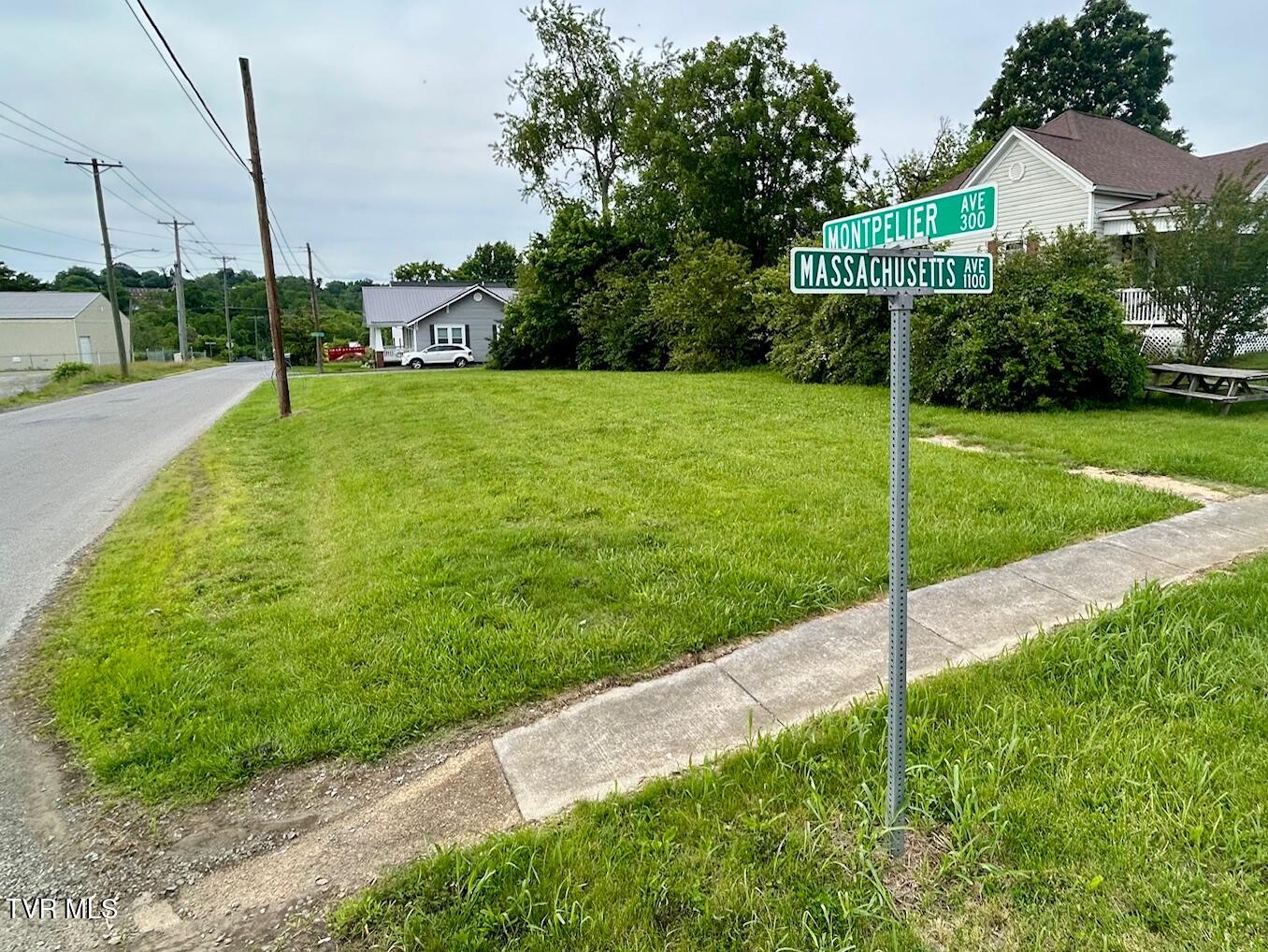 Massachusetts Ave, Bristol, Virginia image 2
