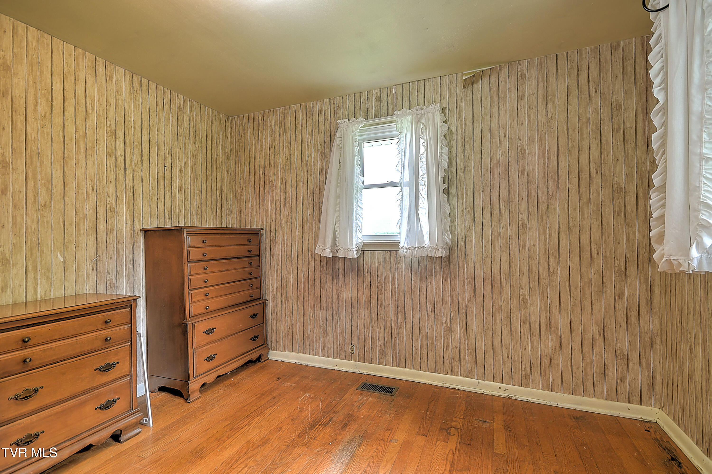 464 Devault Street, Church Hill, Tennessee image 34