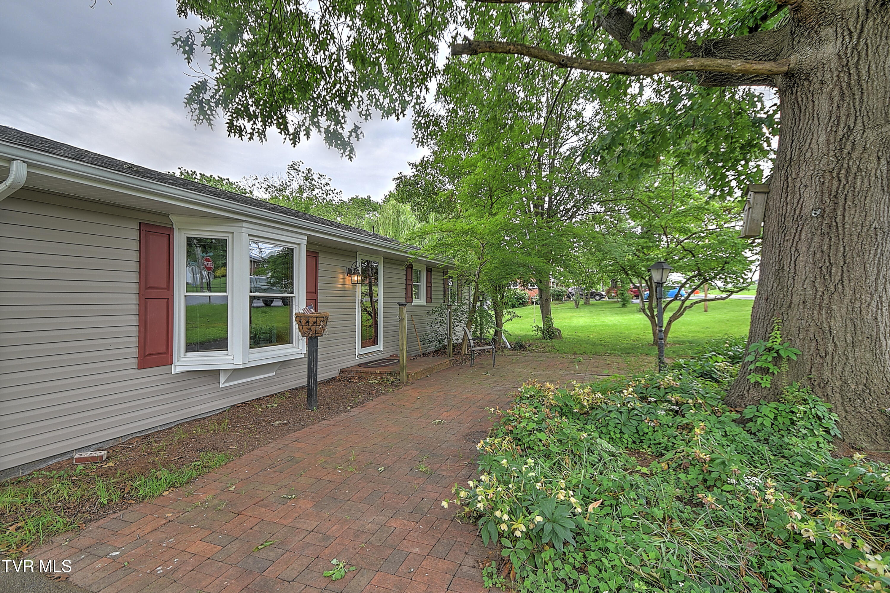 464 Devault Street, Church Hill, Tennessee image 7