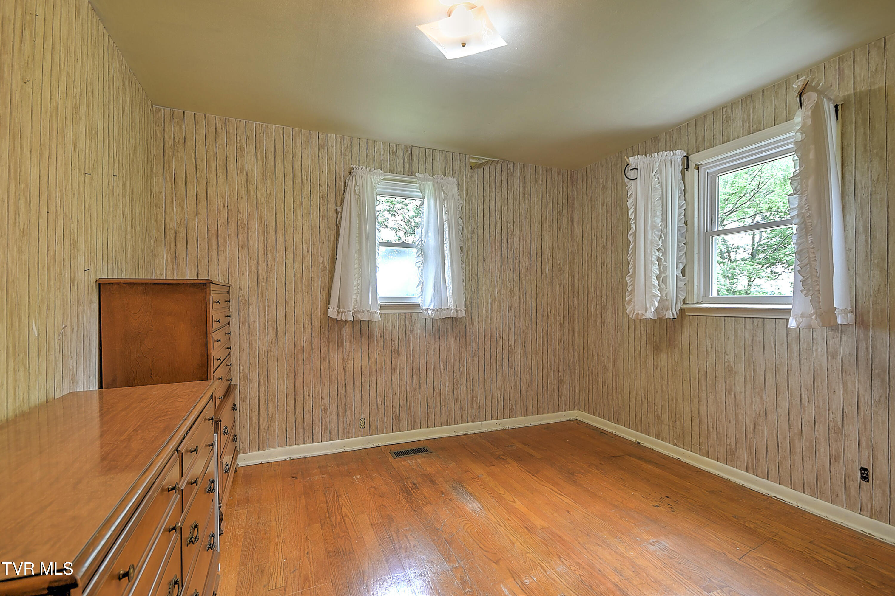 464 Devault Street, Church Hill, Tennessee image 33