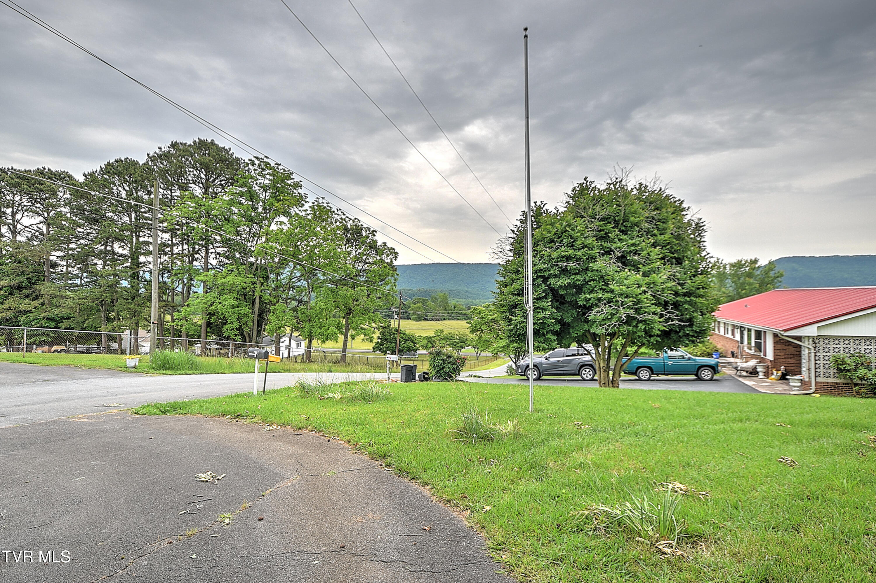 464 Devault Street, Church Hill, Tennessee image 9