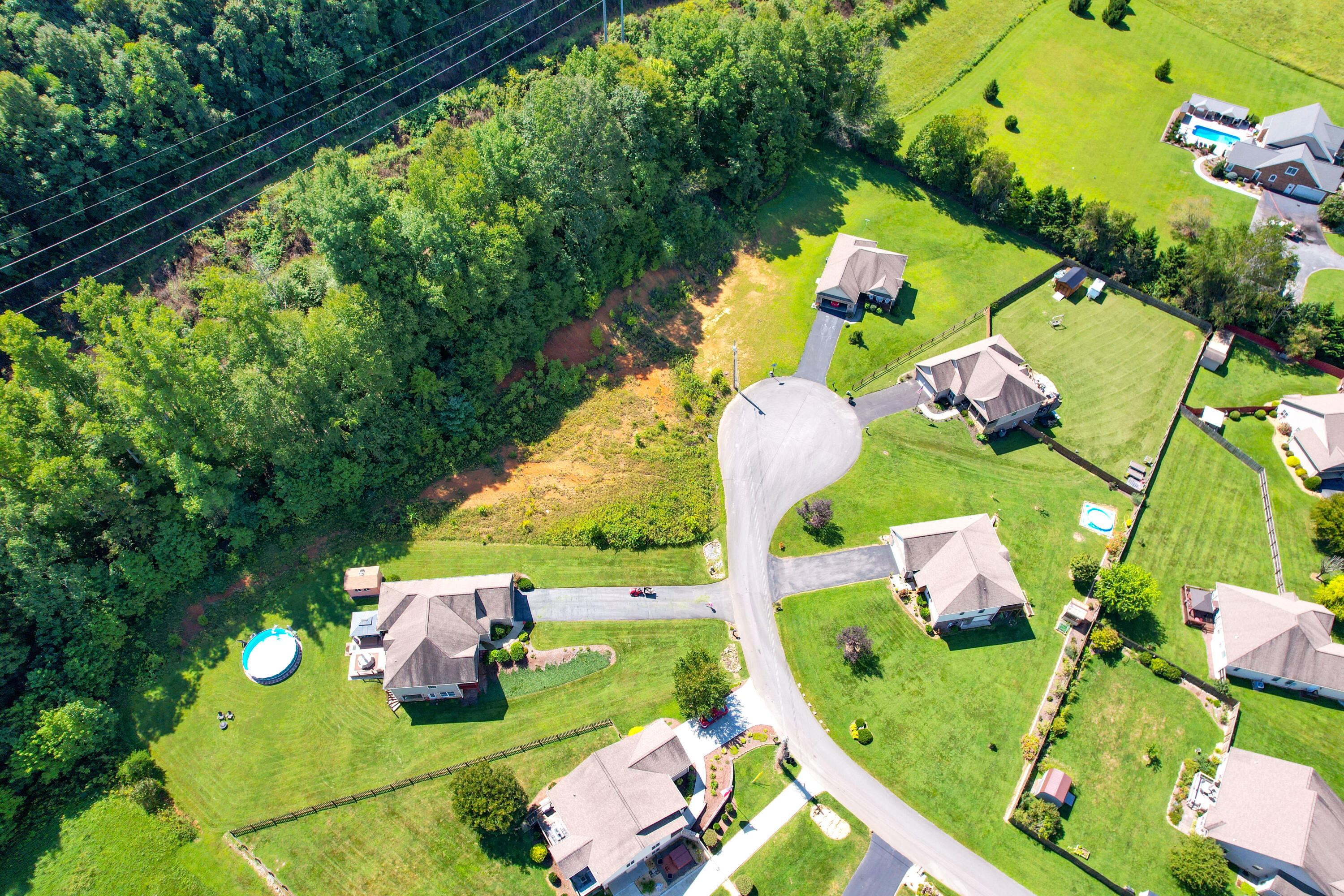 427 Brookside Drive, Elizabethton, Tennessee image 9