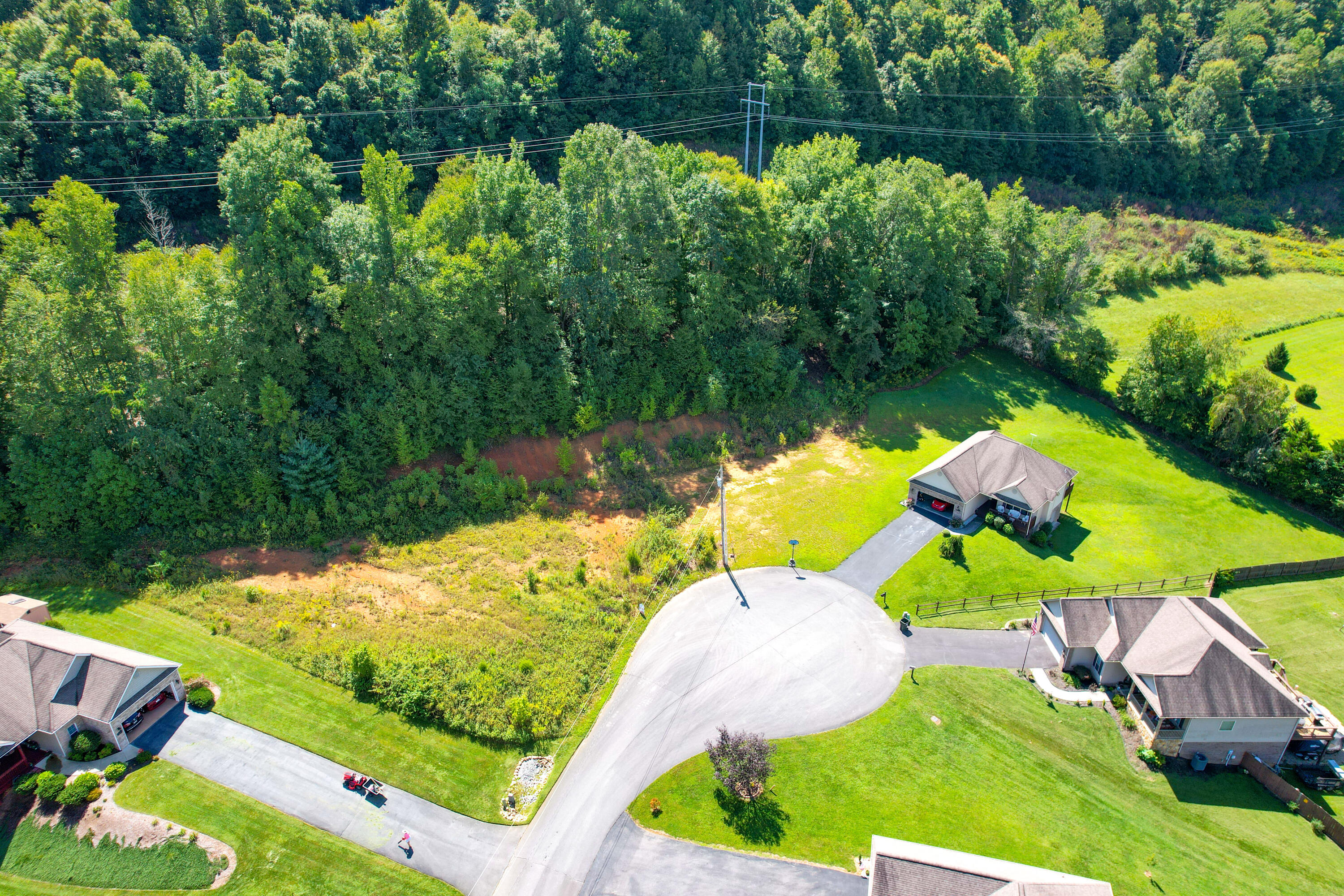 427 Brookside Drive, Elizabethton, Tennessee image 14