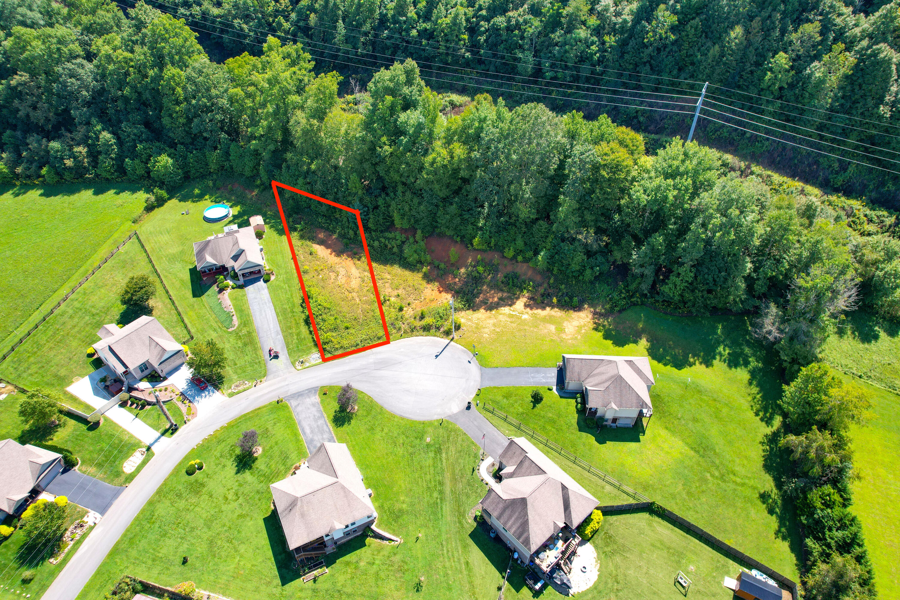 427 Brookside Drive, Elizabethton, Tennessee image 2