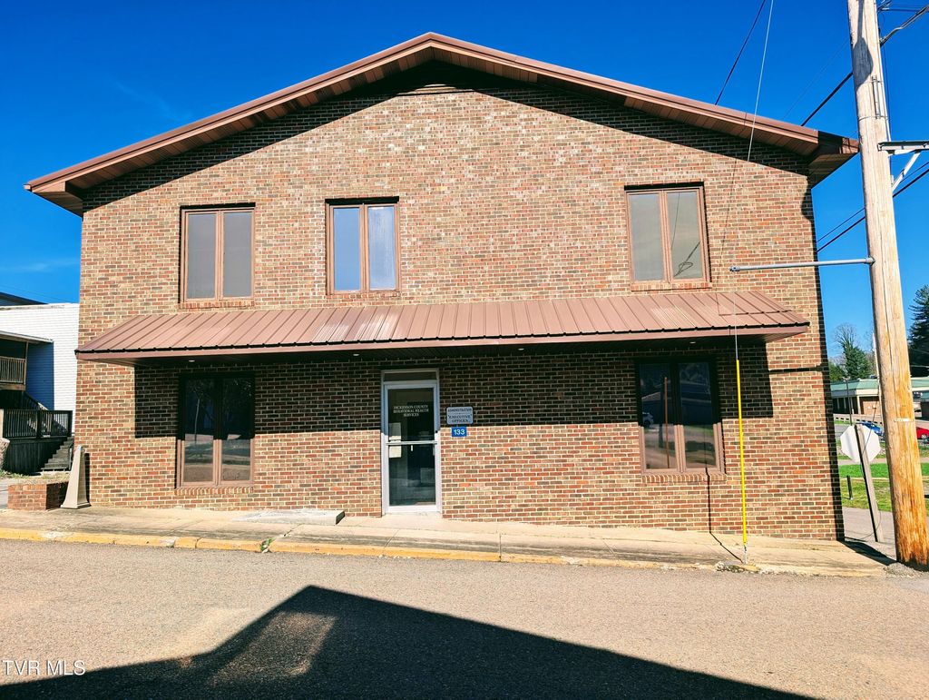 Photo of 133 Mcclure Avenue, Clintwood, VA 24228 (MLS # 9992915)