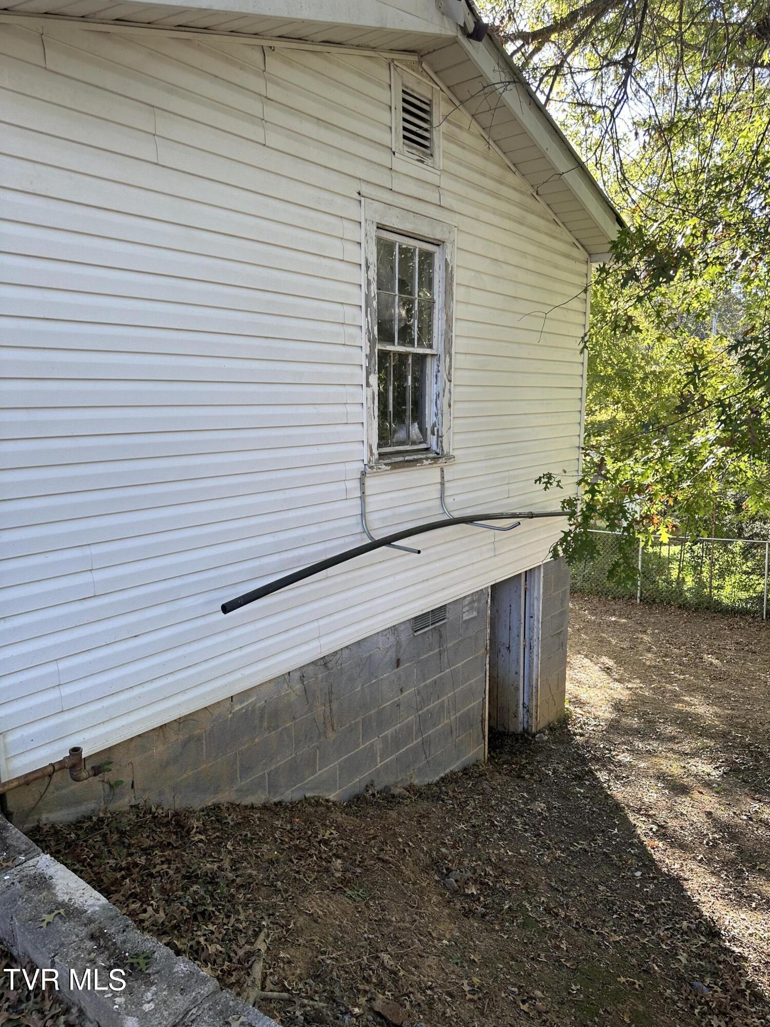 705 Holston Avenue, Elizabethton, Tennessee image 26