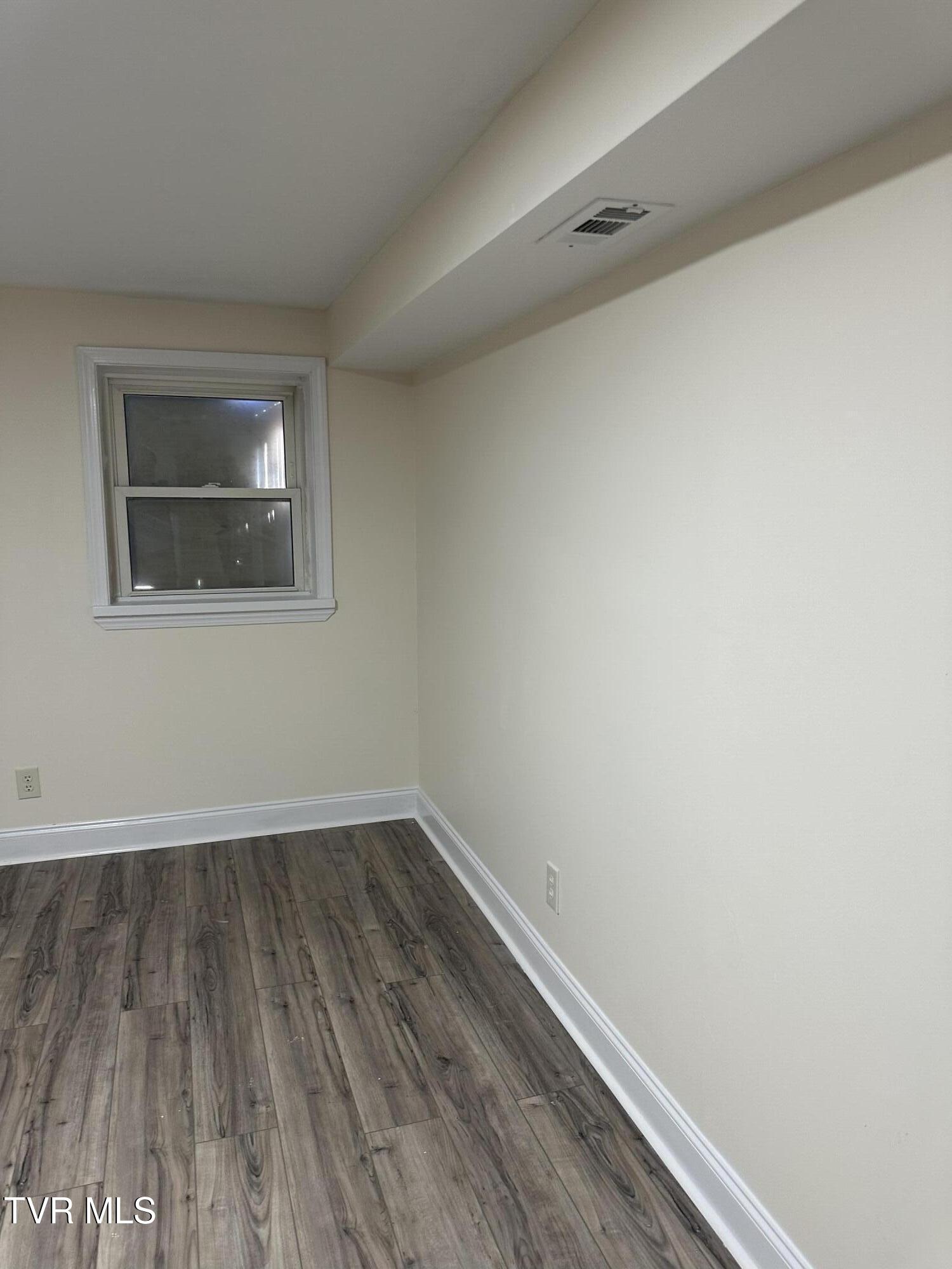705 Holston Avenue, Elizabethton, Tennessee image 20