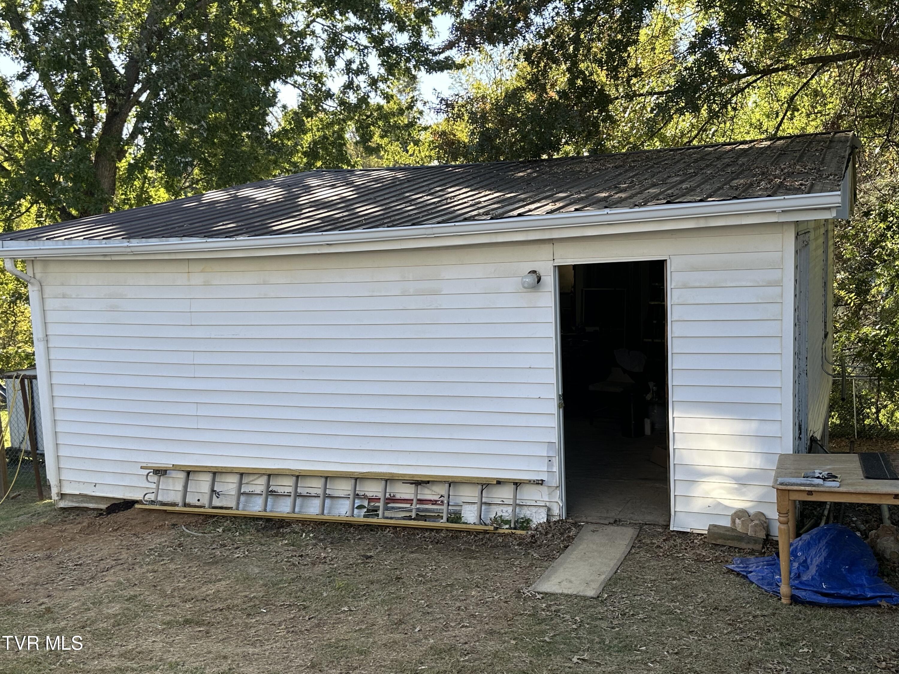 705 Holston Avenue, Elizabethton, Tennessee image 25