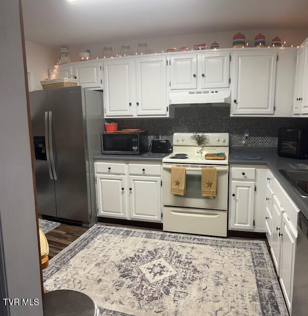 1066 Pebble Drive 1066