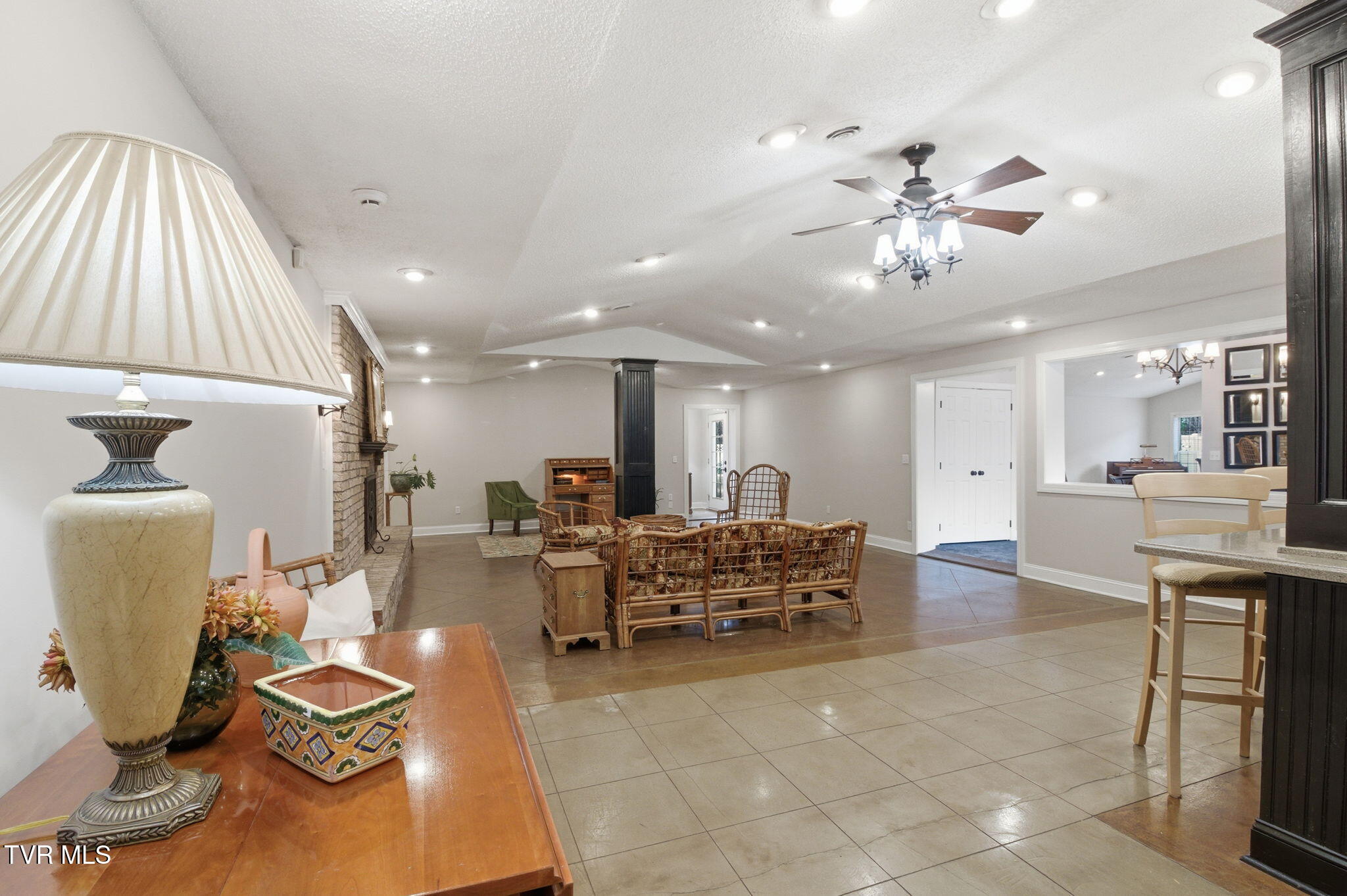 Bristol, Virginia 24202, United States, 4 Bedrooms Bedrooms, ,3 BathroomsBathrooms,Residential,Active,251246