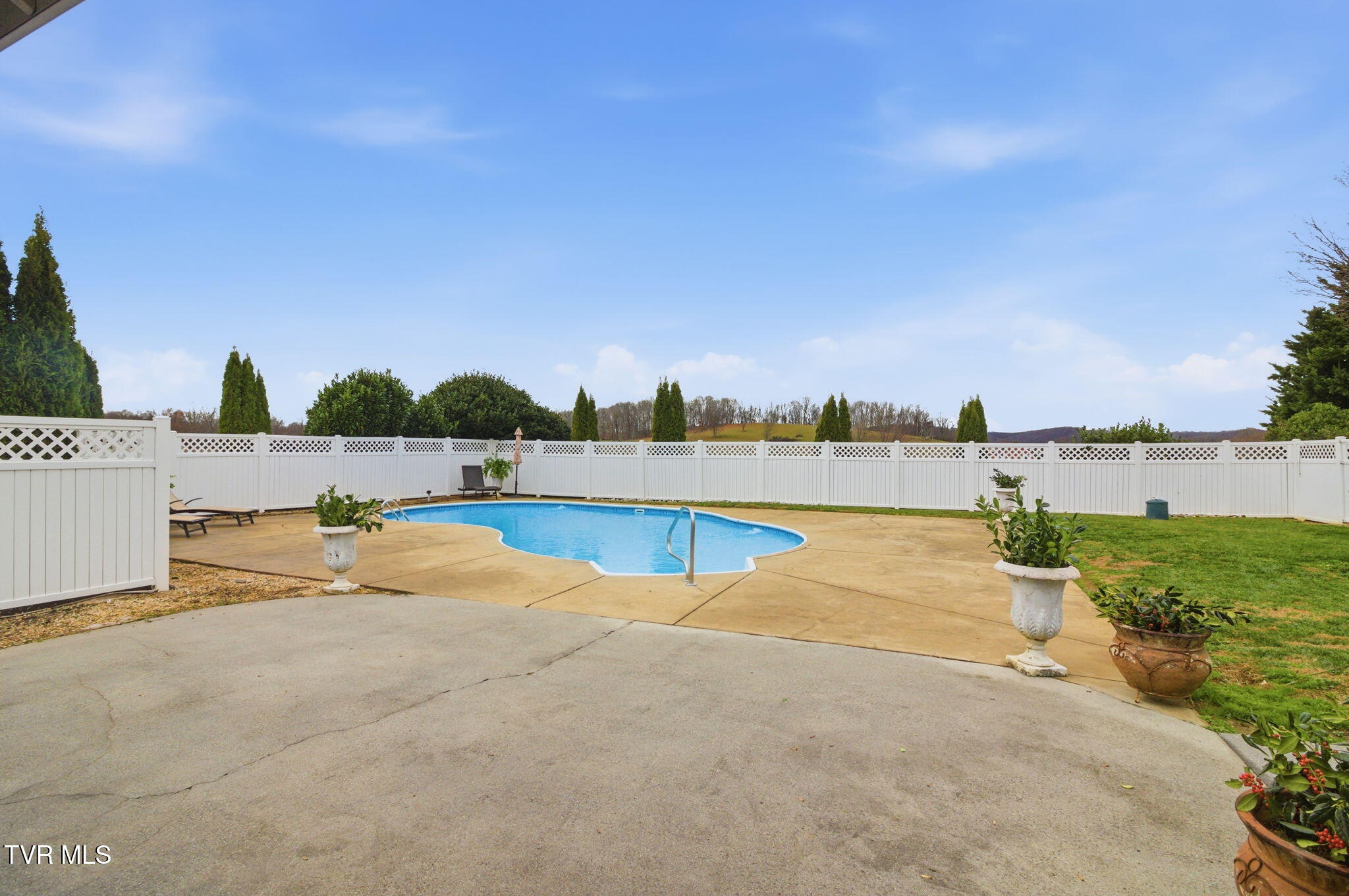 Bristol, Virginia 24202, United States, 4 Bedrooms Bedrooms, ,3 BathroomsBathrooms,Residential,Active,251246