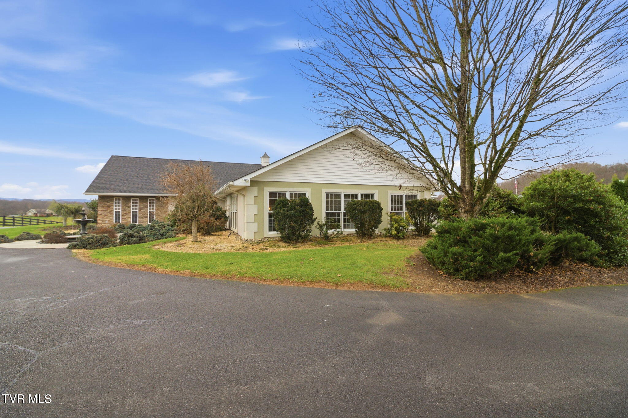 Bristol, Virginia 24202, United States, 4 Bedrooms Bedrooms, ,3 BathroomsBathrooms,Residential,Active,251246