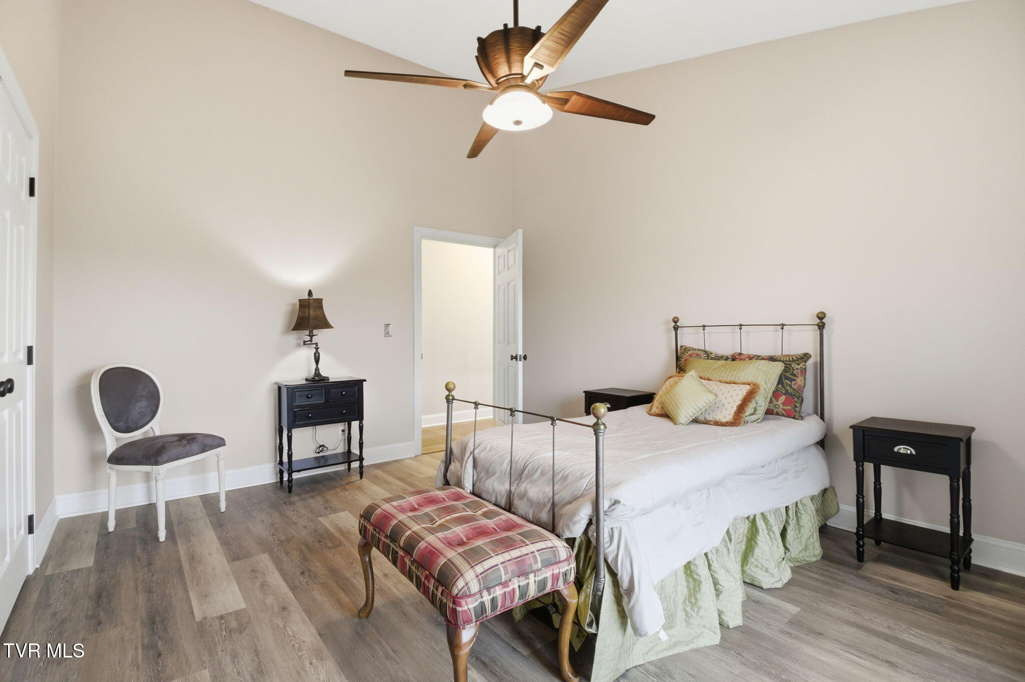 Bristol, Virginia 24202, United States, 4 Bedrooms Bedrooms, ,3 BathroomsBathrooms,Residential,Active,251246