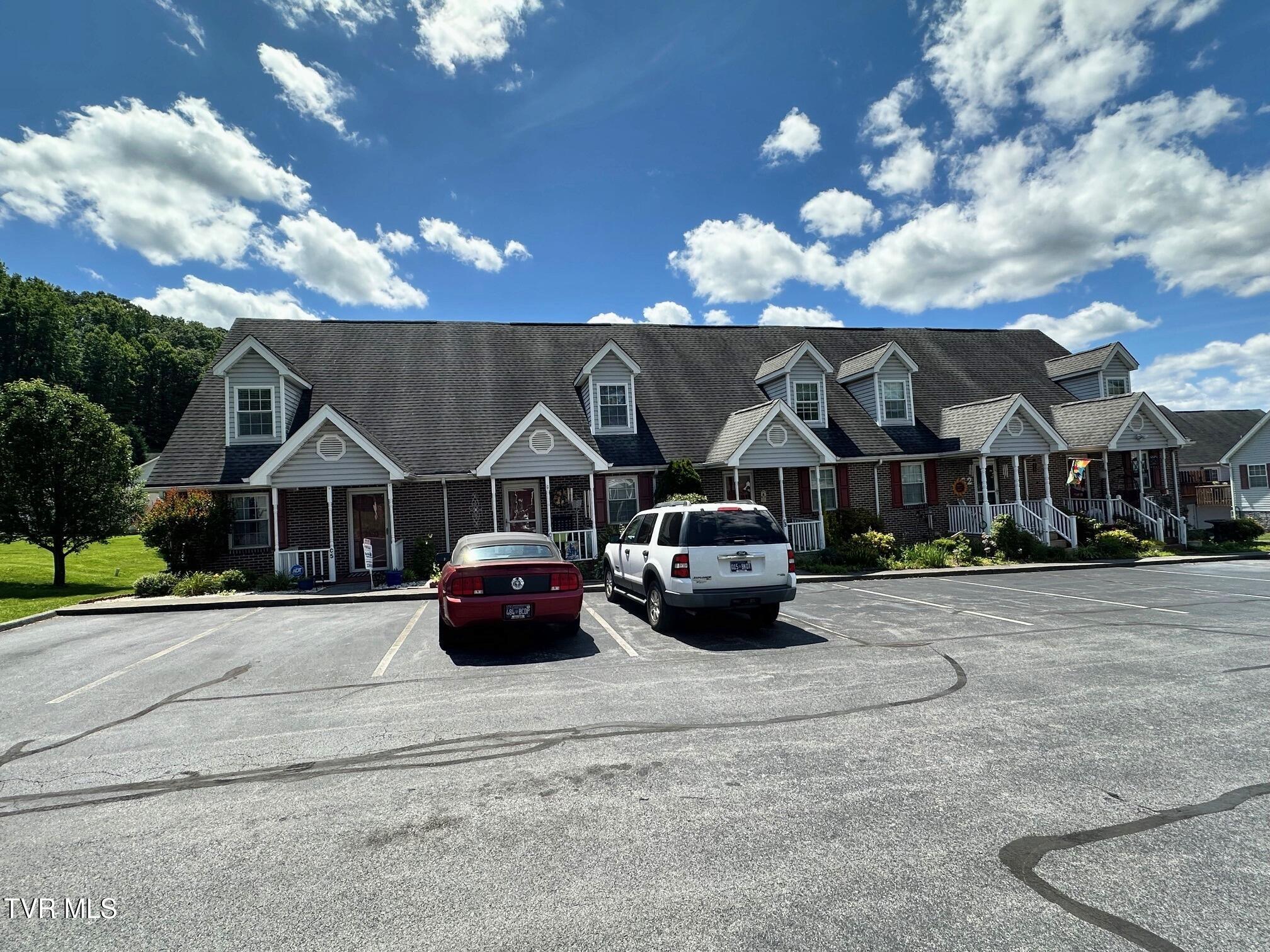 210 Spring Street St #C3, Blountville, Tennessee image 3