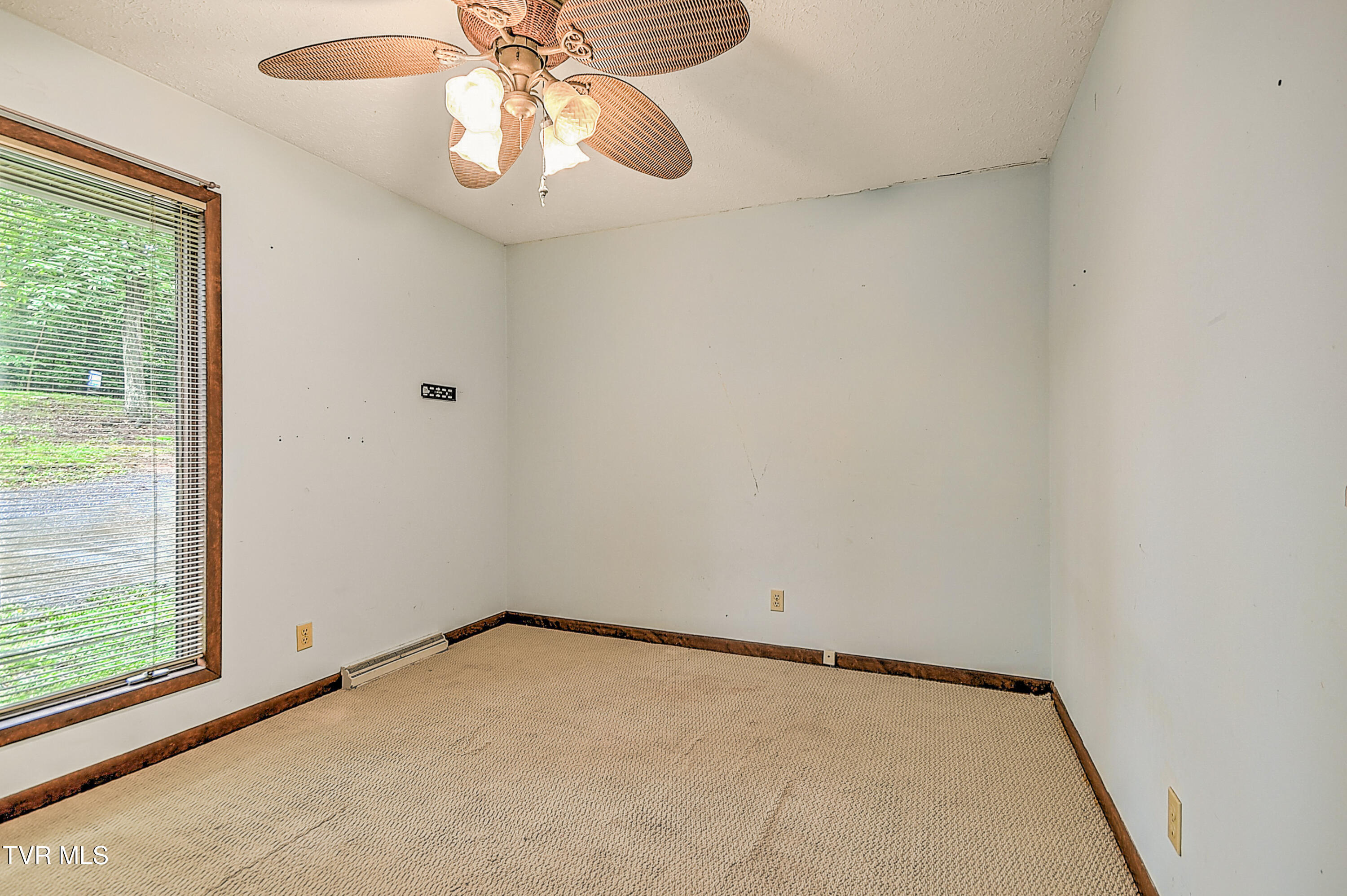121 Lone Oak Drive, Kingsport, Tennessee image 28