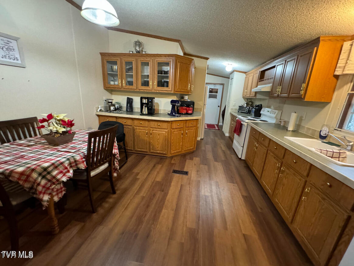 268 Park Service Road, Mountain City, Tennessee image 2