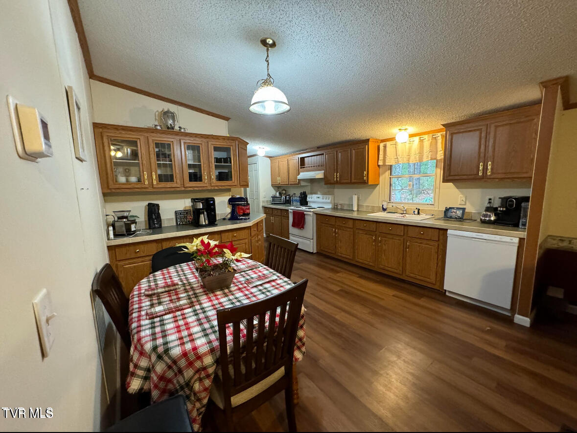 268 Park Service Road, Mountain City, Tennessee image 4